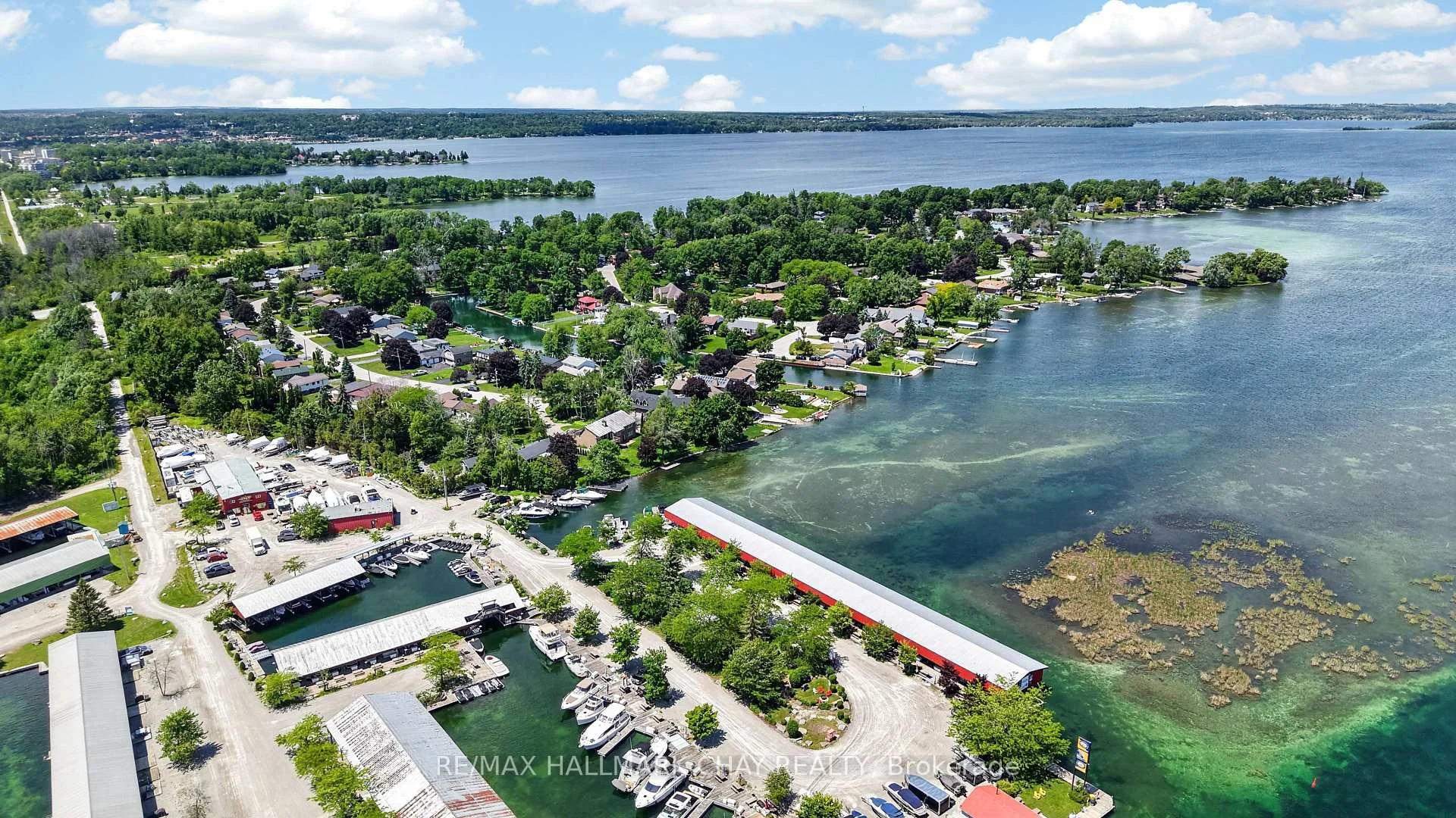 Photo 43 of 465 Mooney Crescent, Orillia — HOMEH