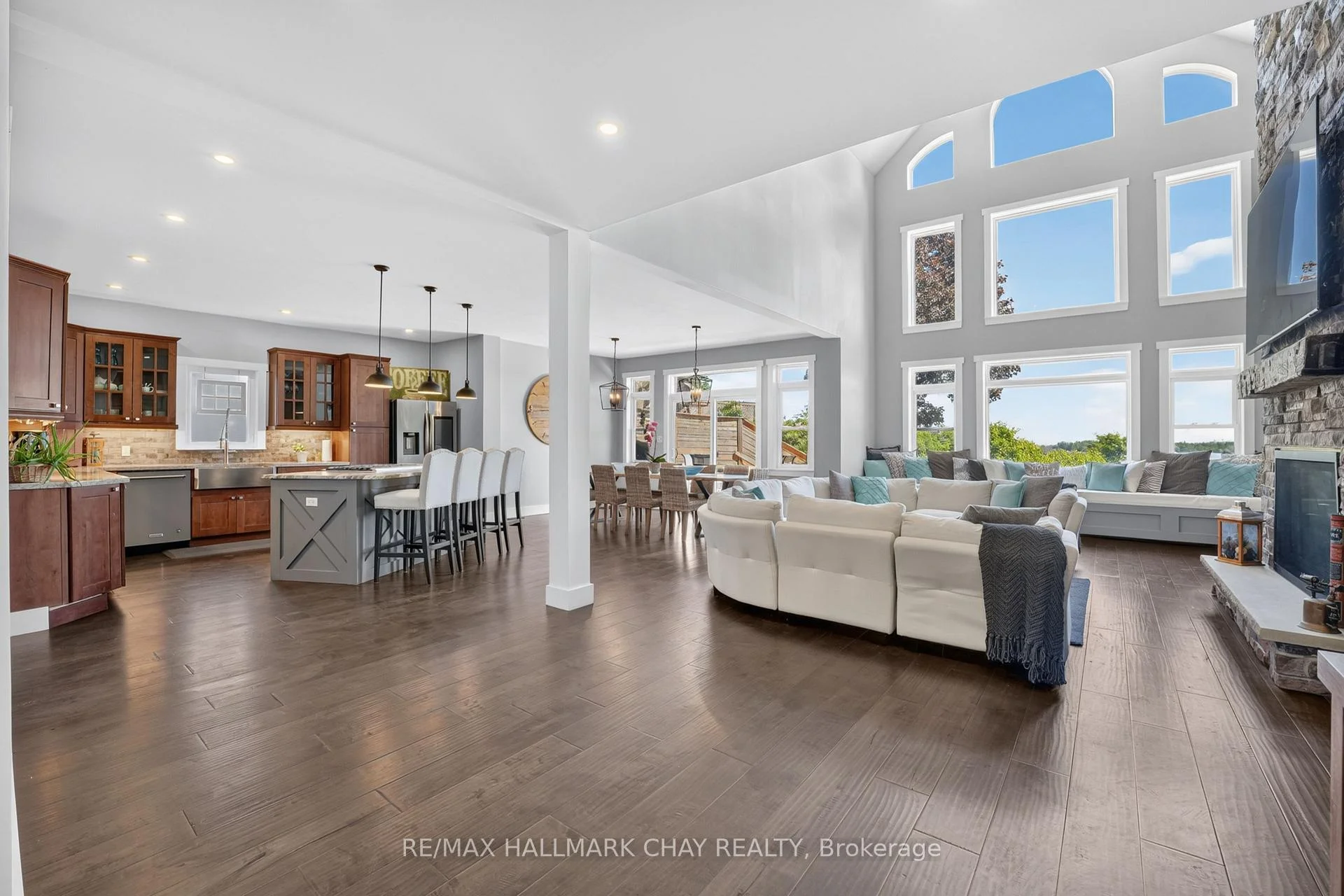 Photo 44 of 465 Mooney Crescent, Orillia — HOMEH