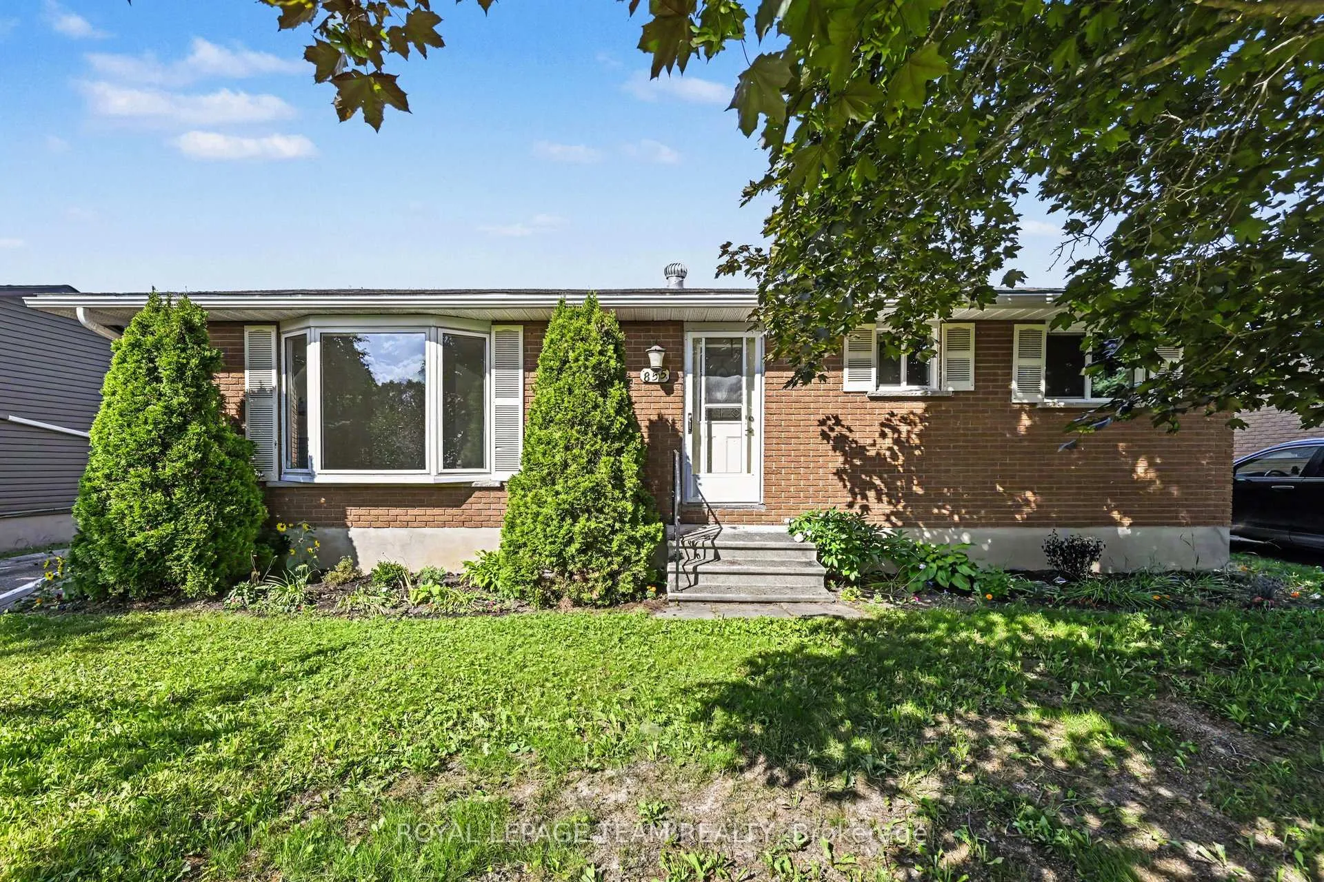 Photo 1 of 855 Kedrosky Drive, Renfrew, Renfrew — HOMEH