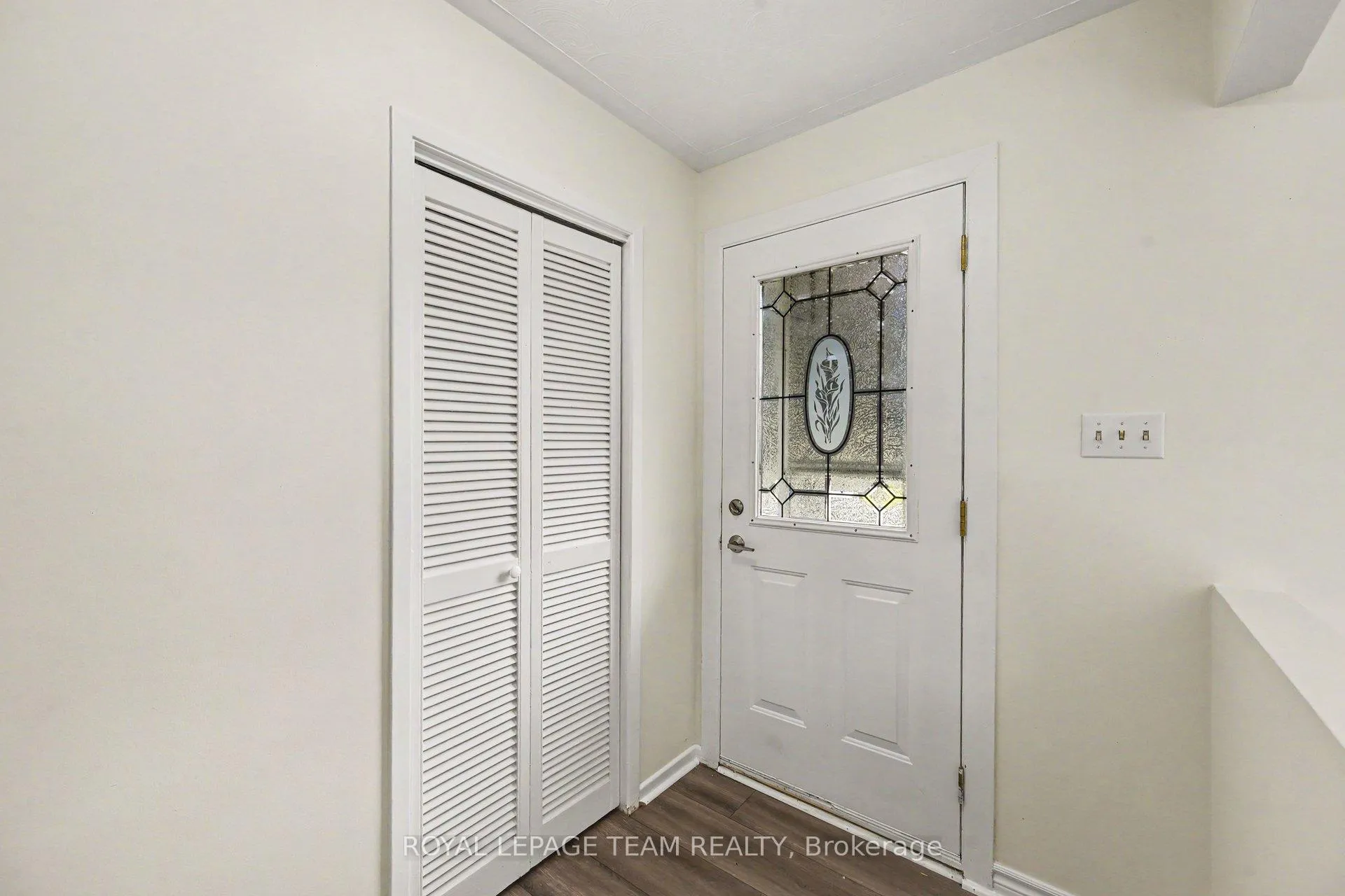 Photo 6 of 855 Kedrosky Drive, Renfrew, Renfrew — HOMEH