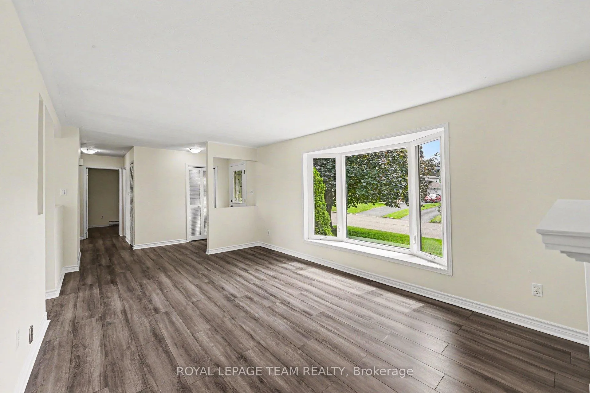Photo 11 of 855 Kedrosky Drive, Renfrew, Renfrew — HOMEH