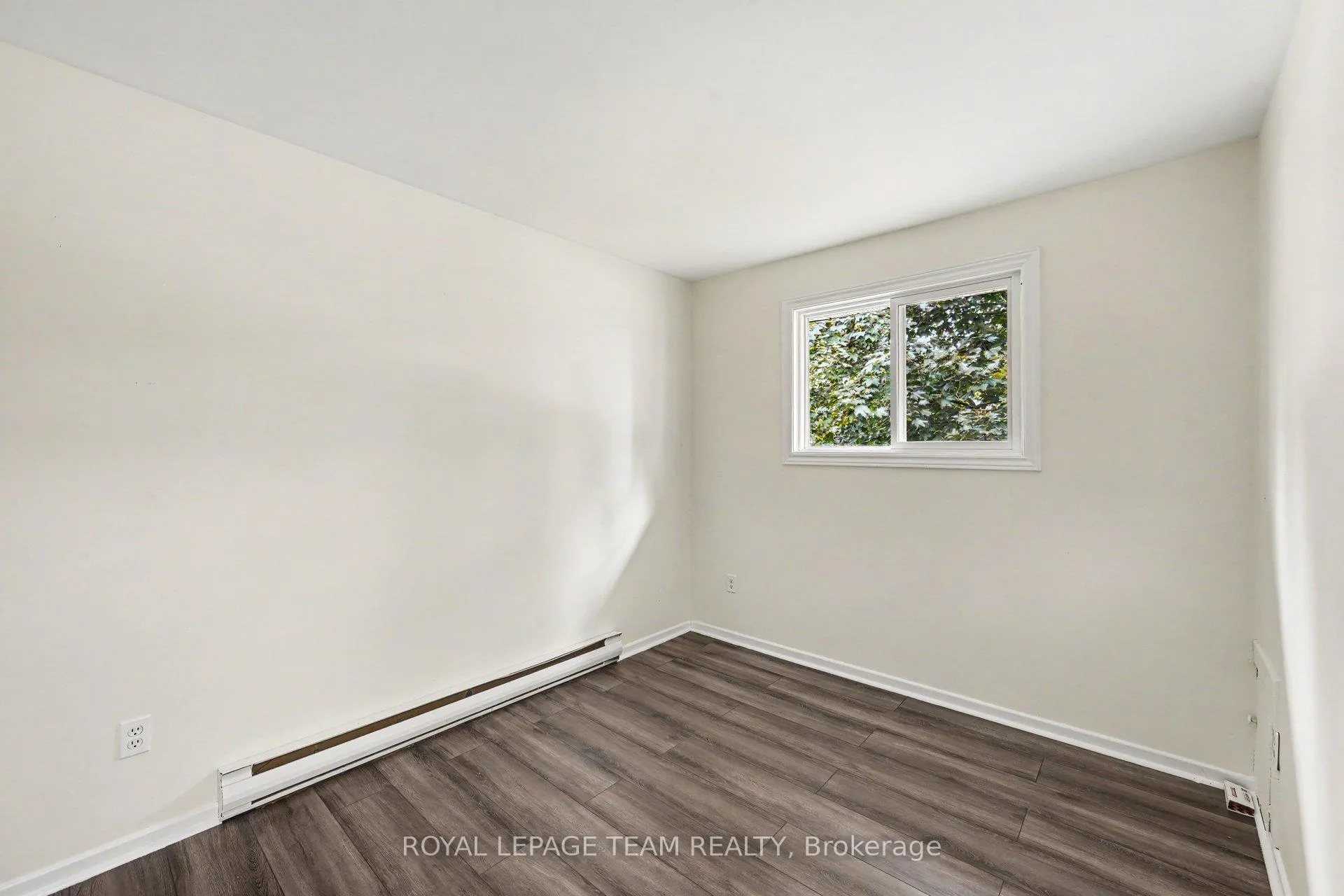 Photo 22 of 855 Kedrosky Drive, Renfrew, Renfrew — HOMEH