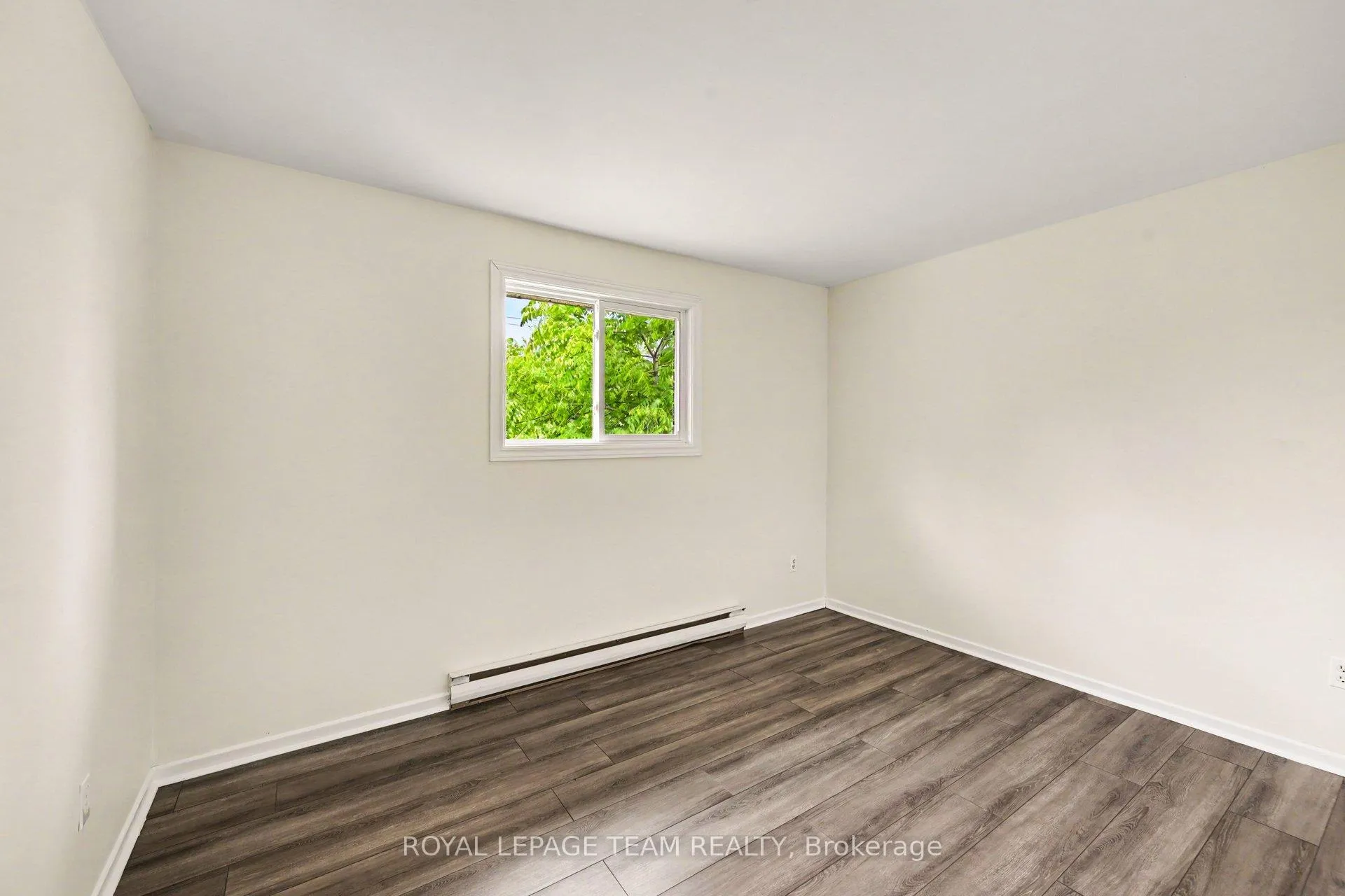 Photo 28 of 855 Kedrosky Drive, Renfrew, Renfrew — HOMEH