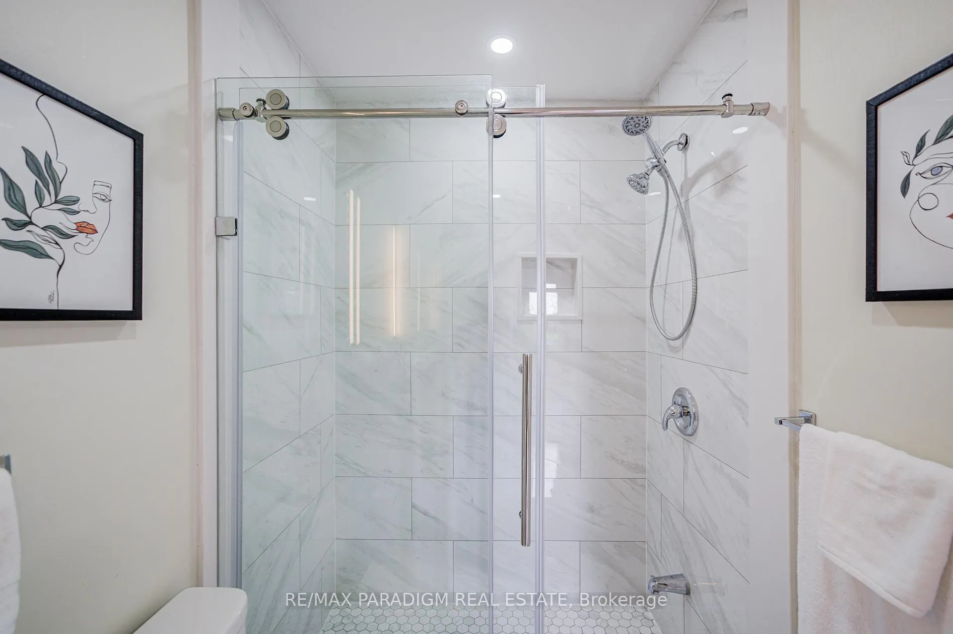 Photo 31 of Unit 52, 5420 Fallingbrook Drive, Mississauga, East Credit — HOMEH