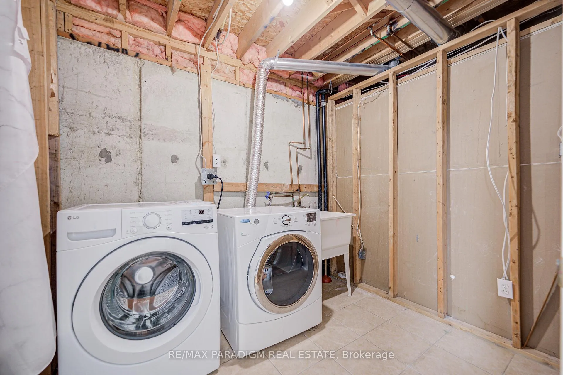 Photo 43 of Unit 52, 5420 Fallingbrook Drive, Mississauga, East Credit — HOMEH