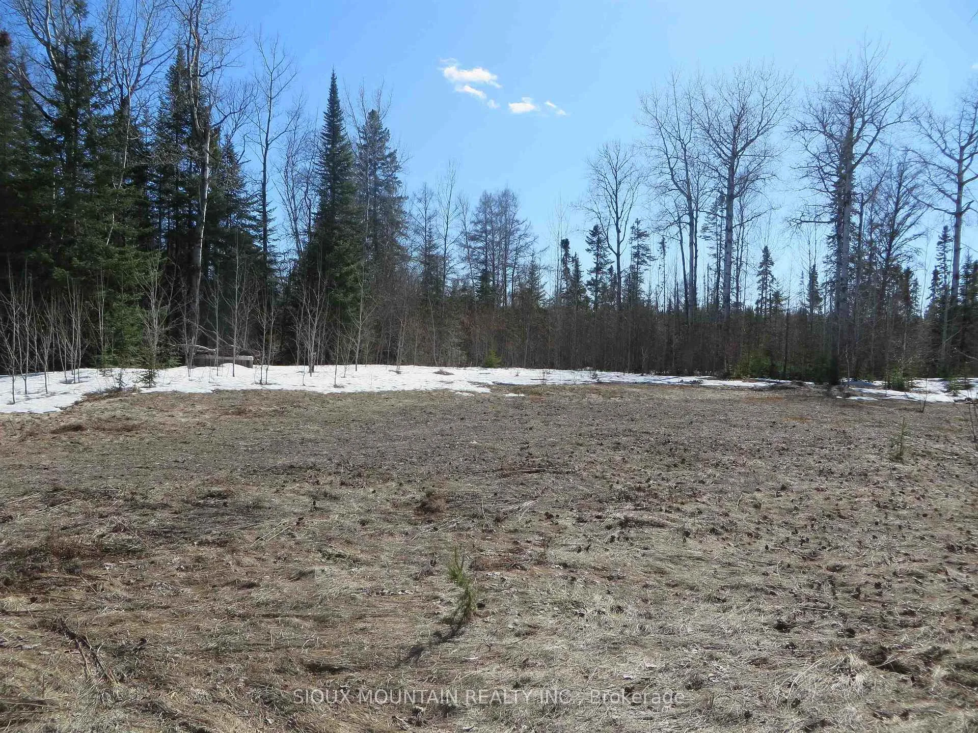 Photo 6 of 92 Abram Lake Road, Sioux Lookout — HOMEH