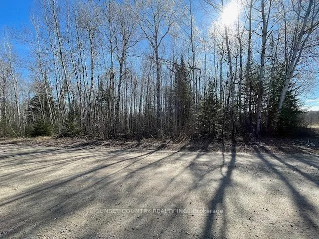 Photo 2 of 199 Lakeview Road, Dryden, Thunder Lake — HOMEH