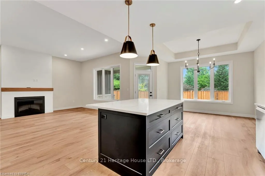 Photo 8 of Unit 10, 68 Cedar Street, Brant, Paris — HOMEH