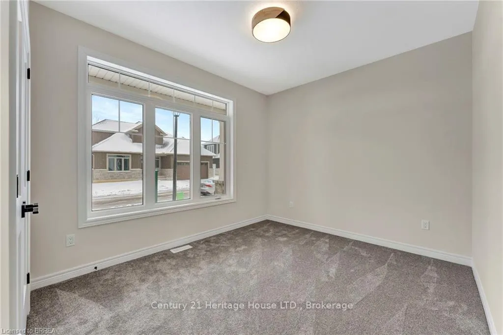 Photo 17 of Unit 10, 68 Cedar Street, Brant, Paris — HOMEH