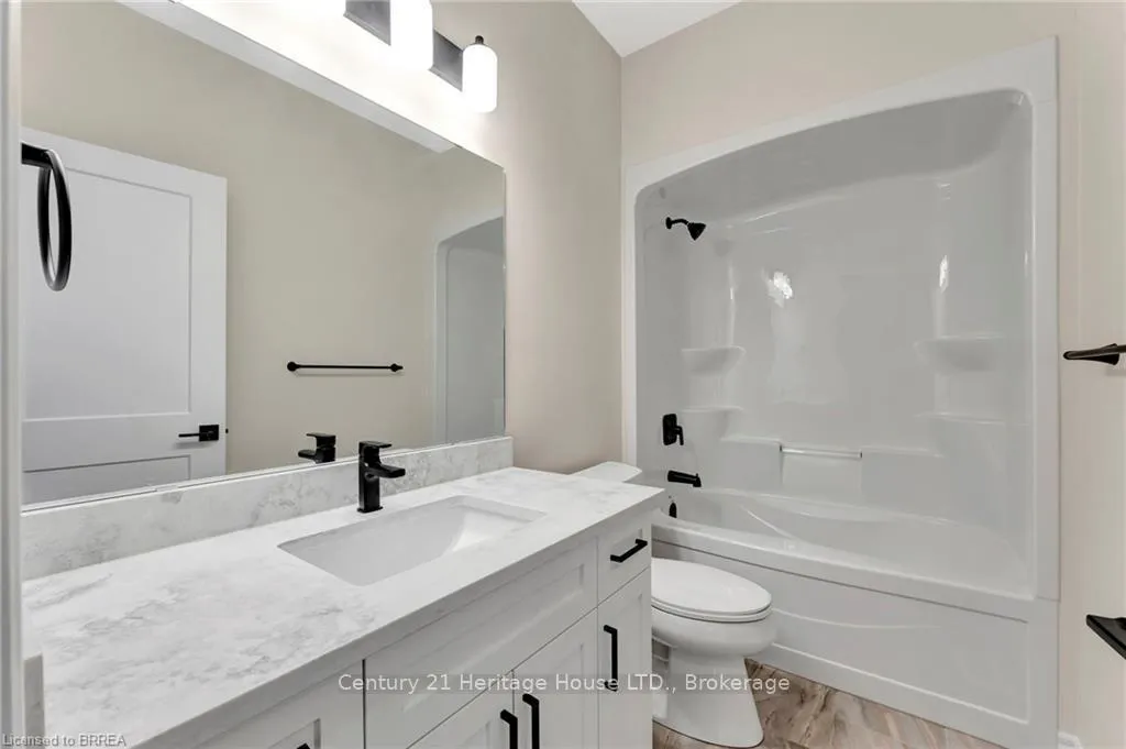 Photo 18 of Unit 10, 68 Cedar Street, Brant, Paris — HOMEH