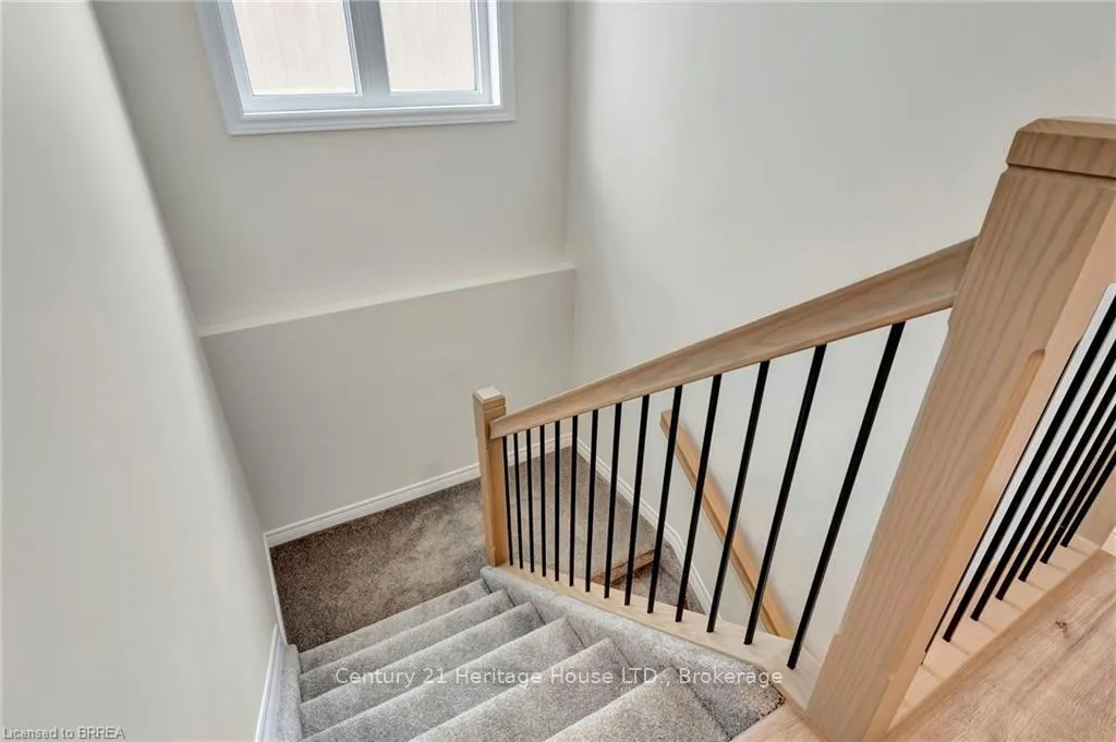 Photo 19 of Unit 10, 68 Cedar Street, Brant, Paris — HOMEH