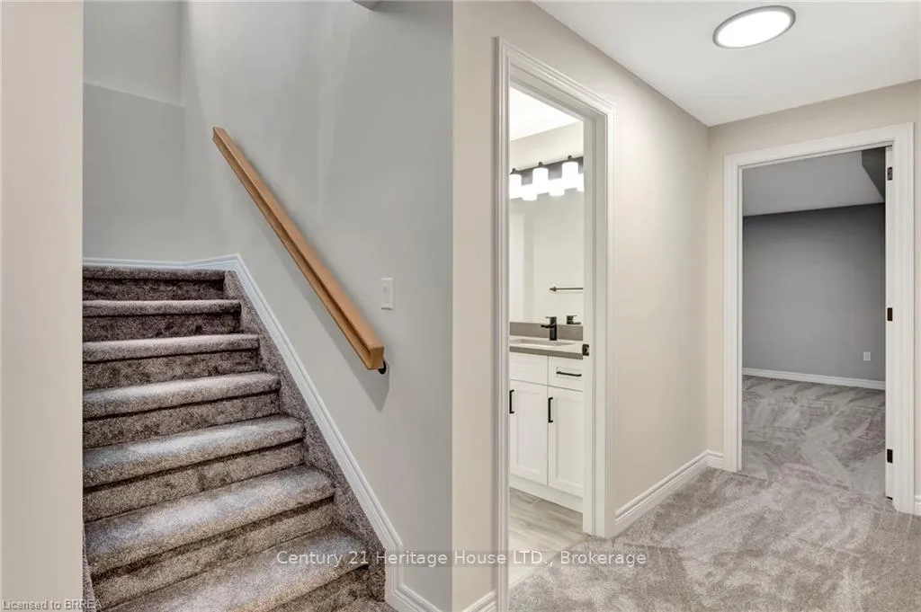 Photo 21 of Unit 10, 68 Cedar Street, Brant, Paris — HOMEH
