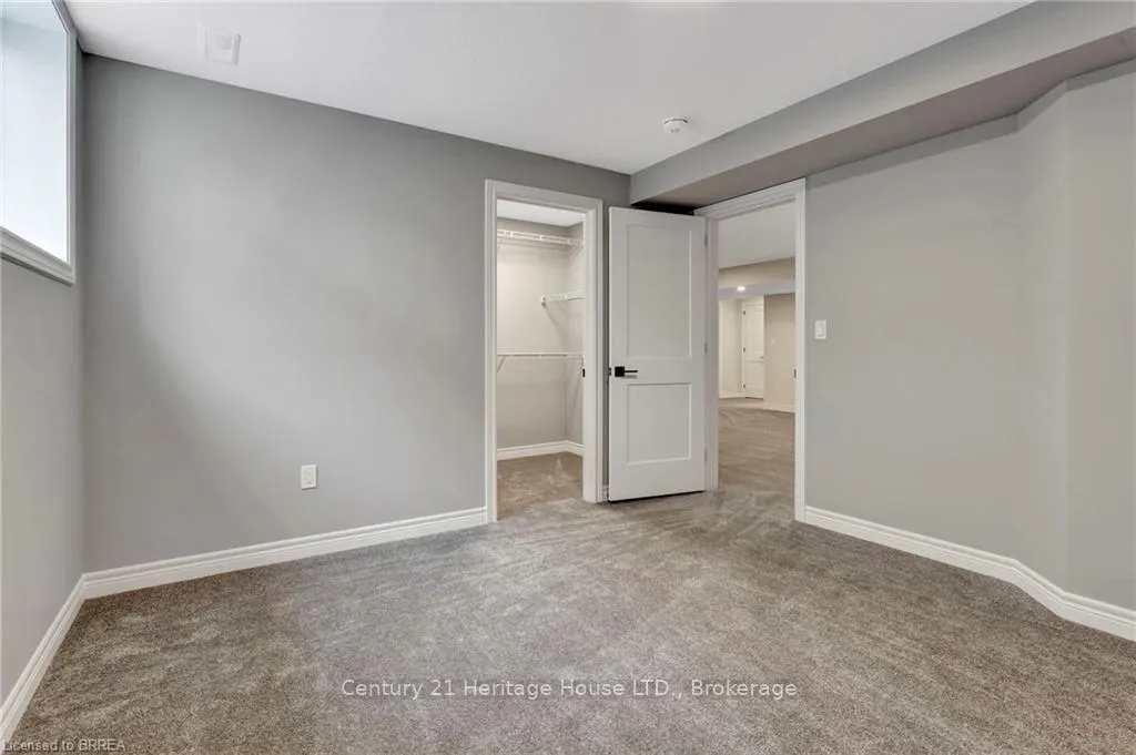 Photo 25 of Unit 10, 68 Cedar Street, Brant, Paris — HOMEH