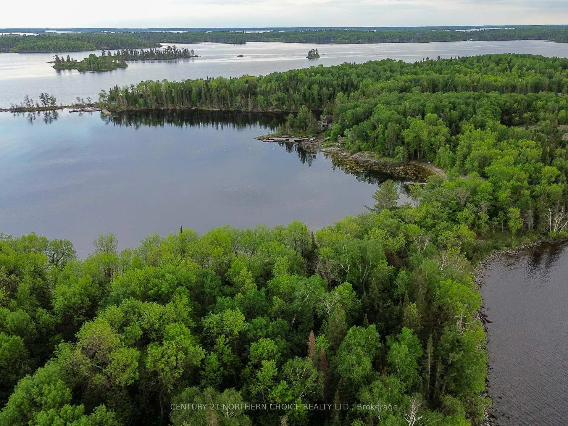 Photo 3 of 19 Castlerock Island, Kenora Remote Area, Lake of the Woods North — HOMEH