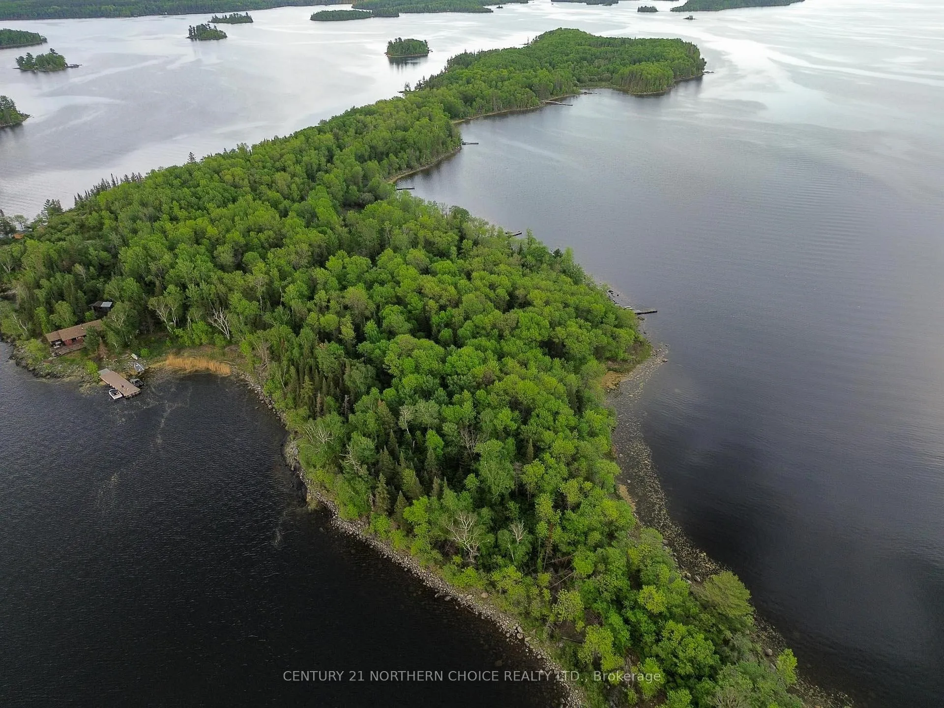 Photo 5 of 19 Castlerock Island, Kenora Remote Area, Lake of the Woods North — HOMEH