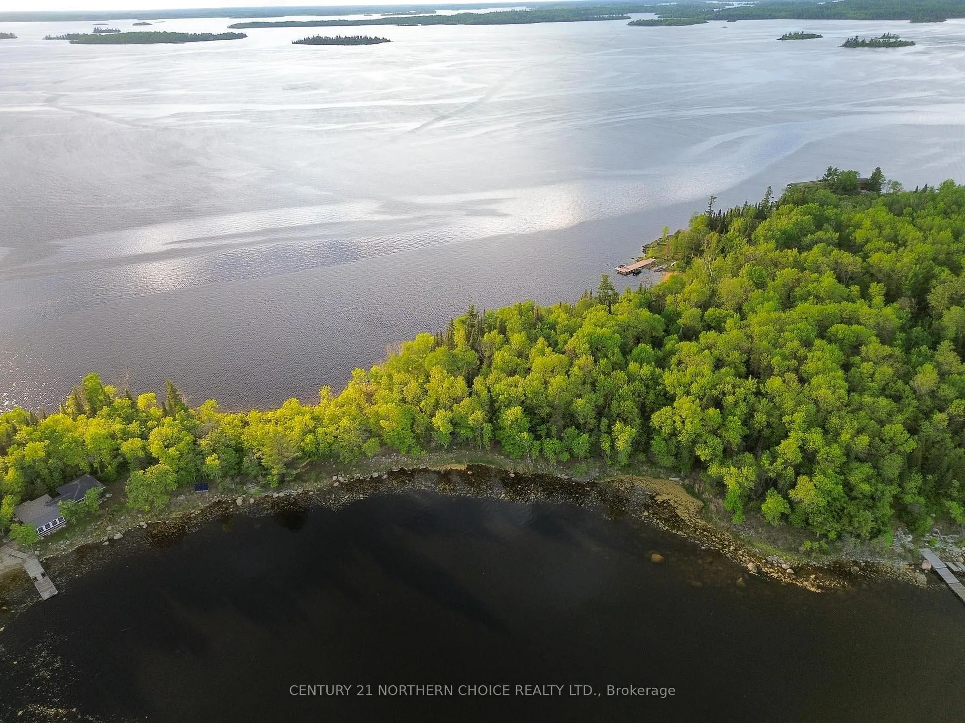 Photo 7 of 19 Castlerock Island, Kenora Remote Area, Lake of the Woods North — HOMEH