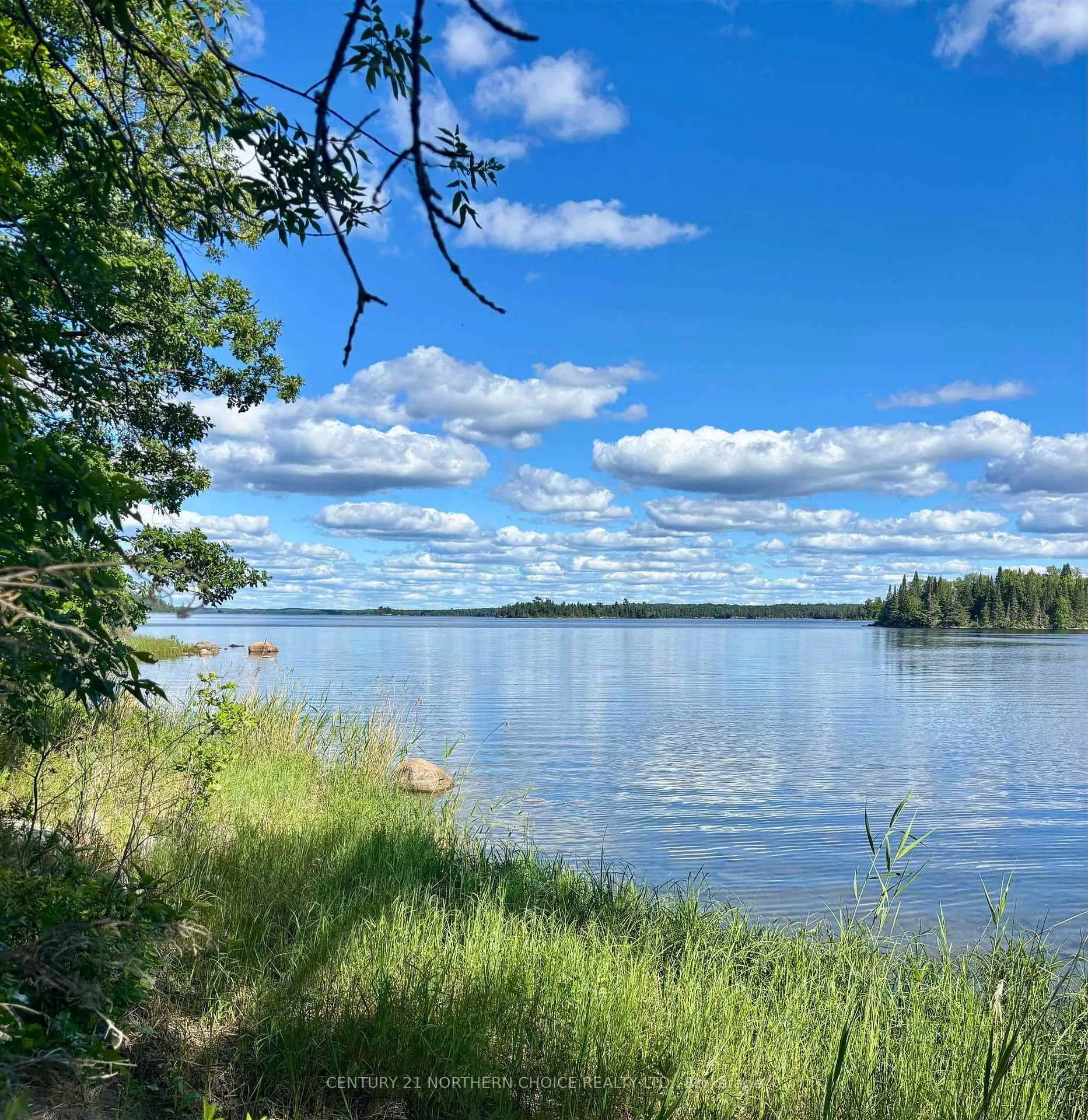 Photo 9 of 19 Castlerock Island, Kenora Remote Area, Lake of the Woods North — HOMEH