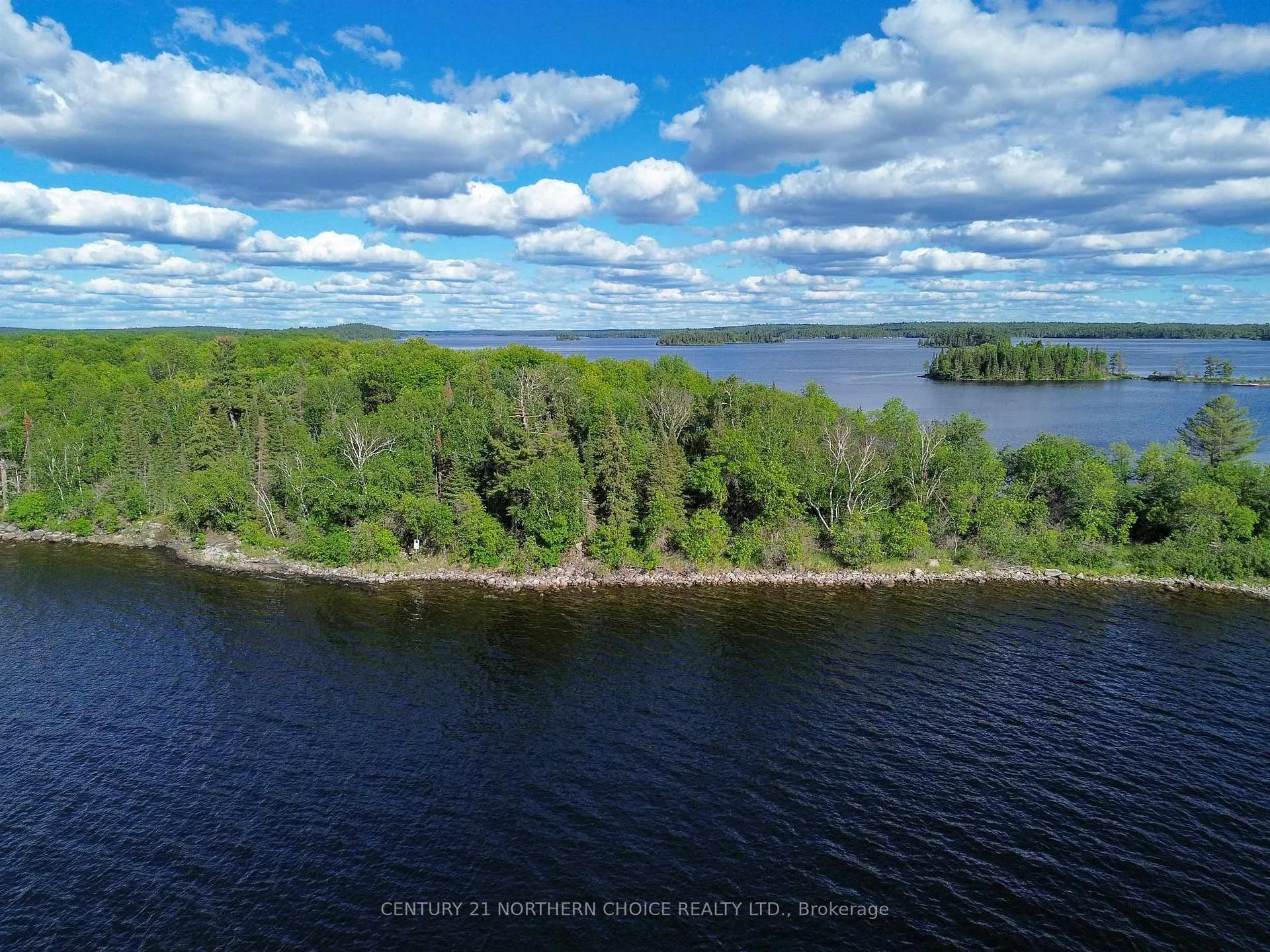 Photo 12 of 19 Castlerock Island, Kenora Remote Area, Lake of the Woods North — HOMEH