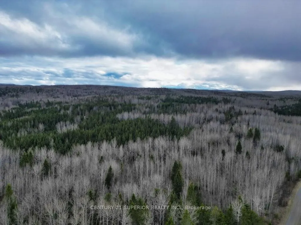 Photo 11 of N 1/2 L 10 Centre Road, Thunder Bay Remote Area, Forbes — HOMEH