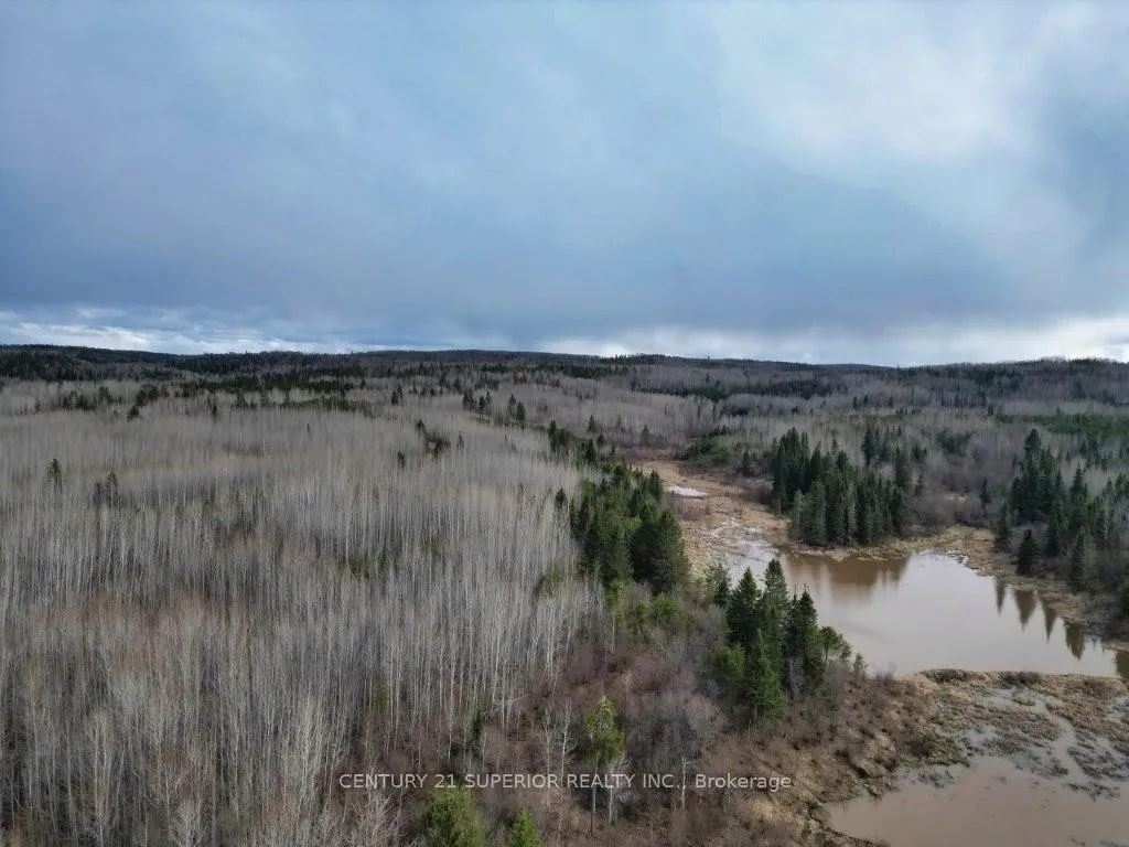 Photo 33 of N 1/2 L 10 Centre Road, Thunder Bay Remote Area, Forbes — HOMEH