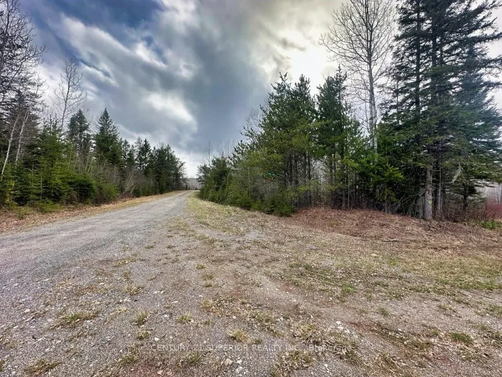 Photo 41 of N 1/2 L 10 Centre Road, Thunder Bay Remote Area, Forbes — HOMEH
