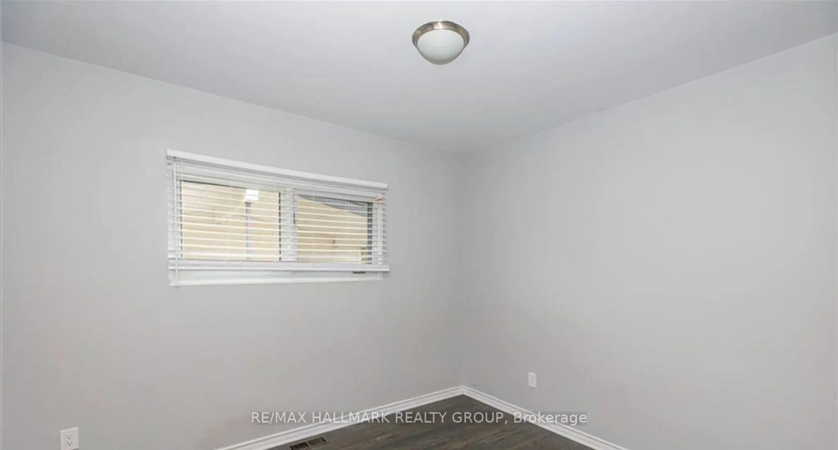 Photo 11 of Unit A, 1387 Sault Street, Ottawa, Bilberry Creek/Queenswood Heights — HOMEH