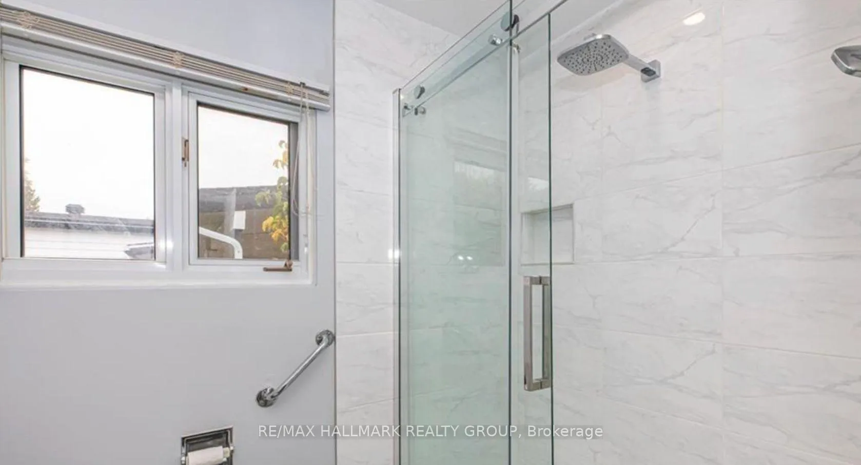 Photo 16 of Unit A, 1387 Sault Street, Ottawa, Bilberry Creek/Queenswood Heights — HOMEH