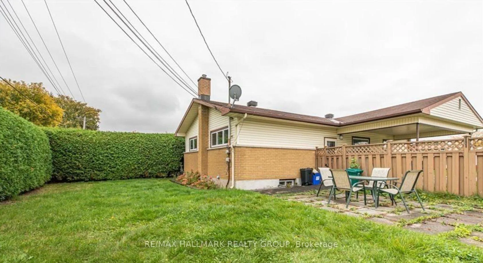 Photo 18 of Unit A, 1387 Sault Street, Ottawa, Bilberry Creek/Queenswood Heights — HOMEH