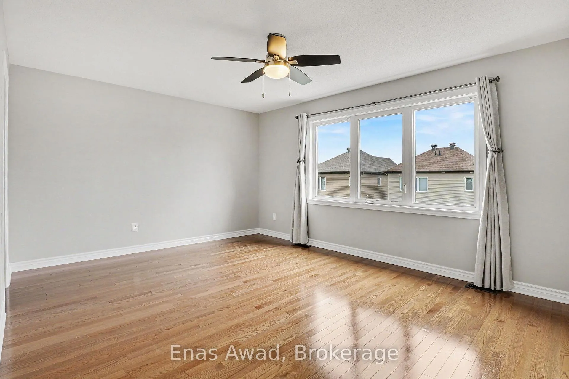 Photo 11 of 152 Westover Crescent, Ottawa, Kanata - Kanata Lakes/Heritage Hills — HOMEH