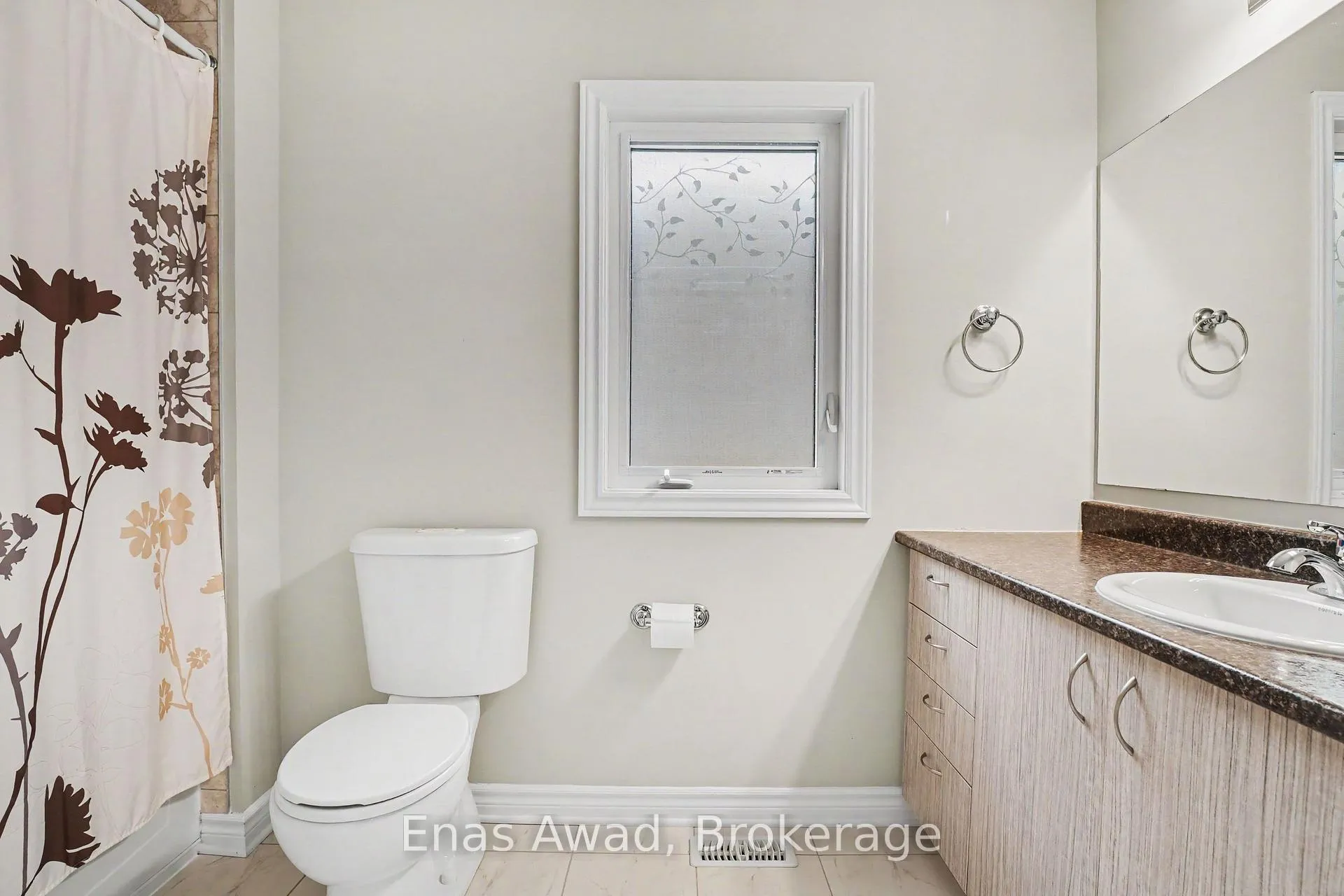Photo 19 of 152 Westover Crescent, Ottawa, Kanata - Kanata Lakes/Heritage Hills — HOMEH