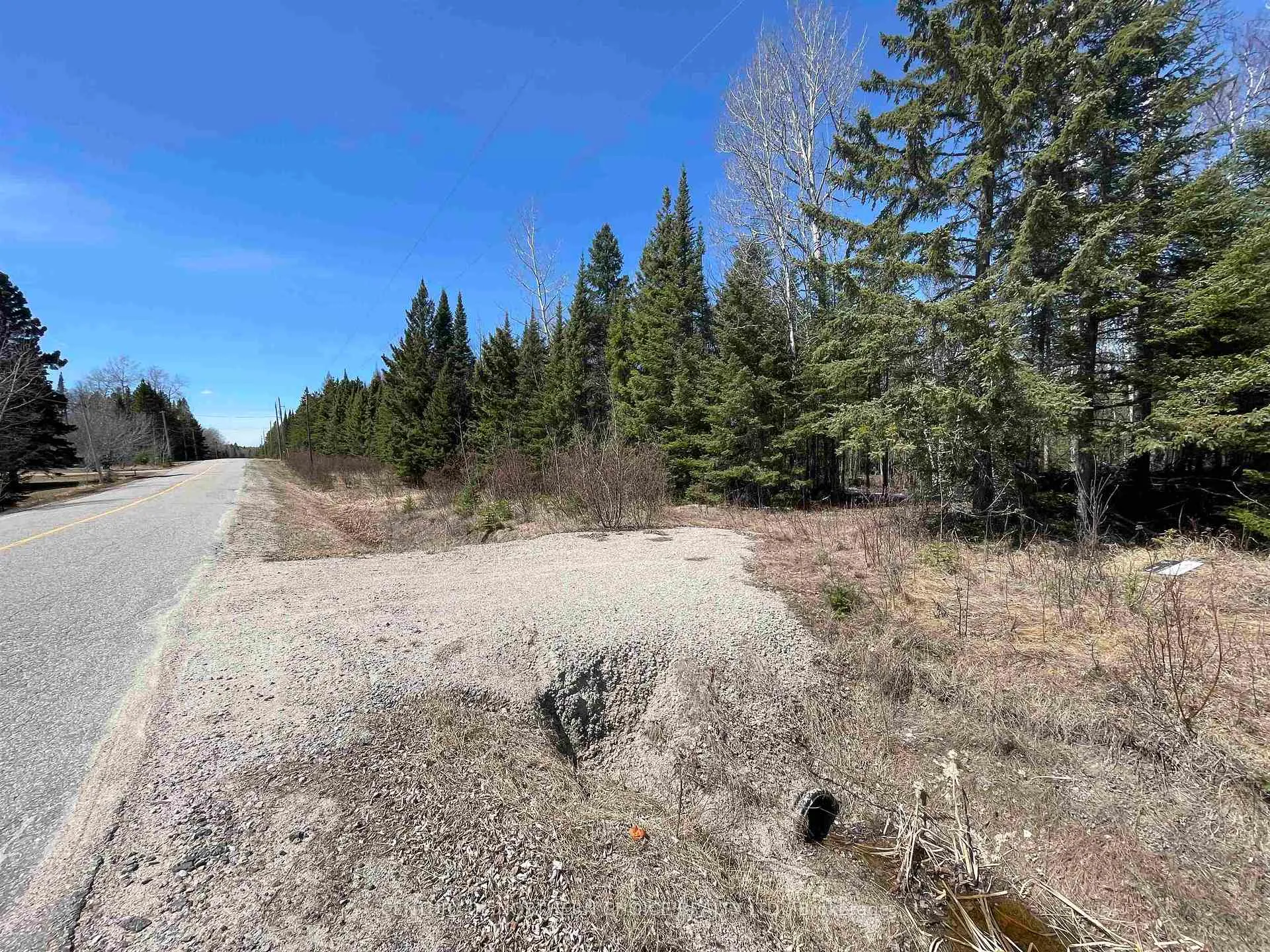 Photo 1 of 351 Thunder Lake Road, Dryden, Thunder Lake — HOMEH