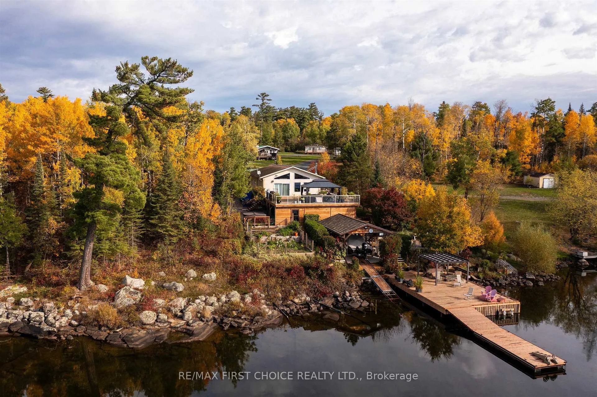 Photo 21 of 101 Primmer's Road, Kenora Remote Area, Lake of the Woods North — HOMEH