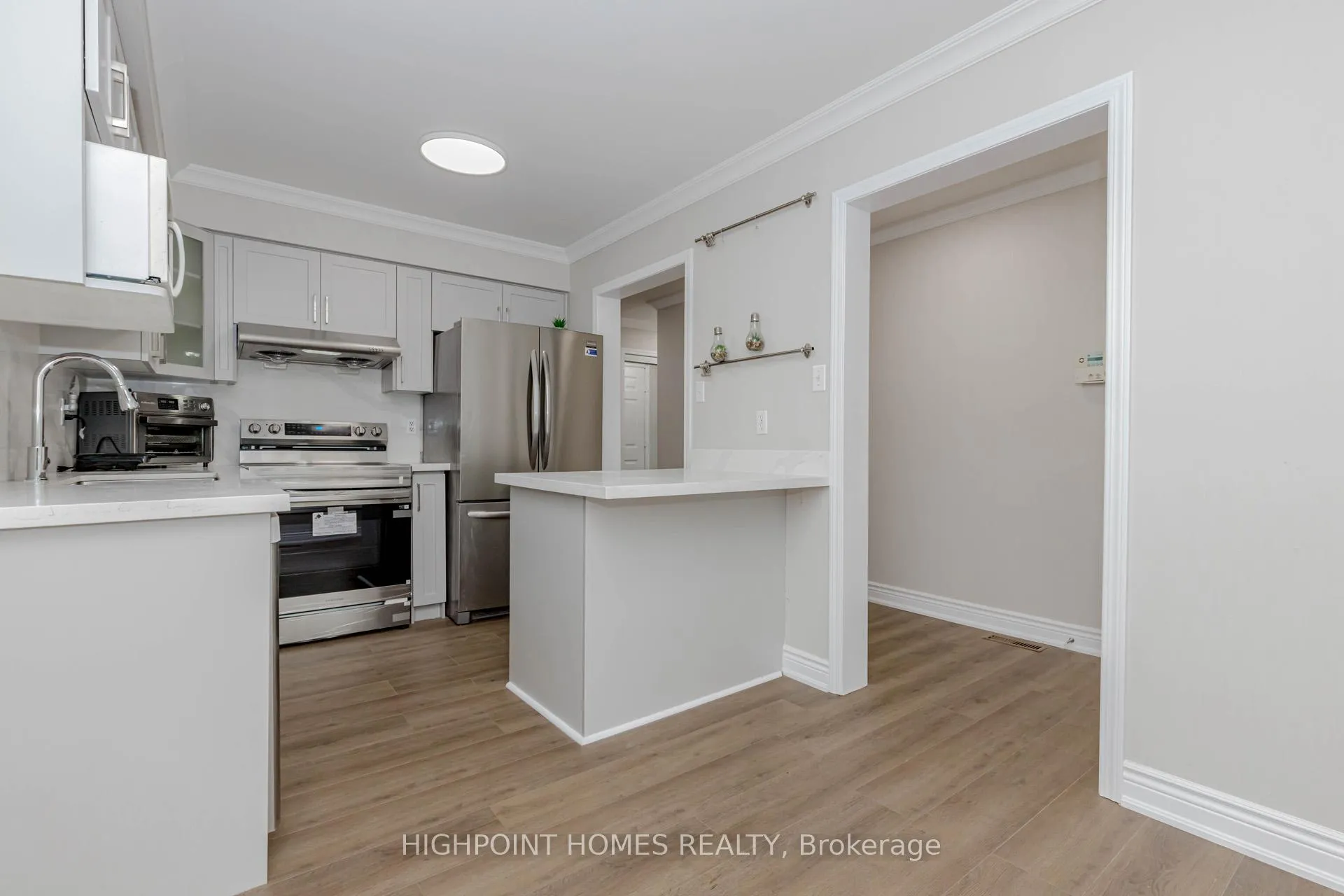Photo 14 of 5141 Brada Crescent E, Burlington, Orchard — HOMEH