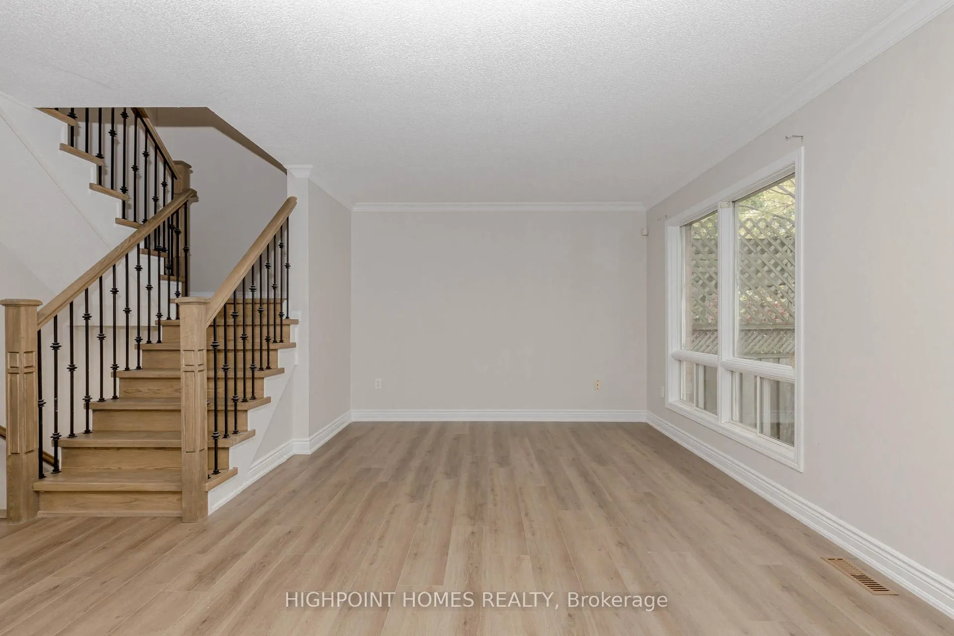 Photo 19 of 5141 Brada Crescent E, Burlington, Orchard — HOMEH