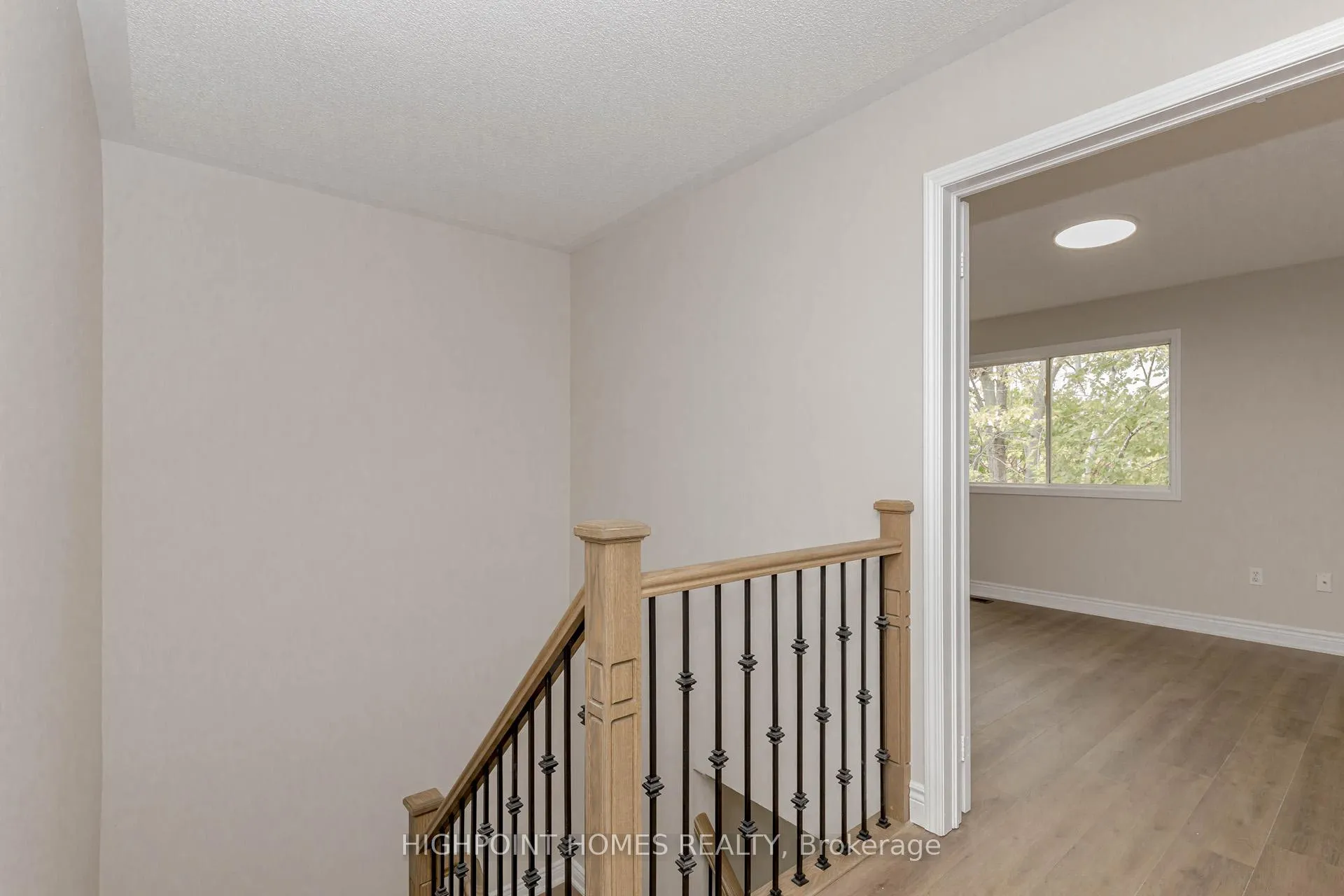 Photo 25 of 5141 Brada Crescent E, Burlington, Orchard — HOMEH