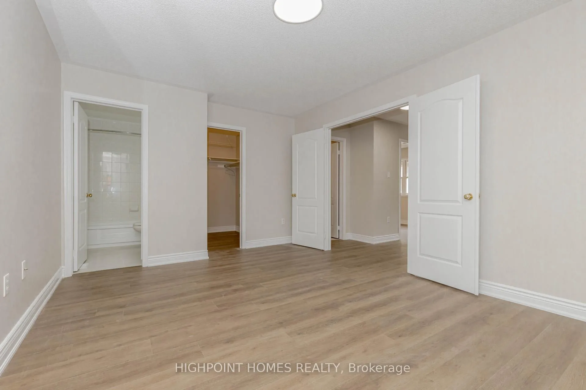 Photo 28 of 5141 Brada Crescent E, Burlington, Orchard — HOMEH