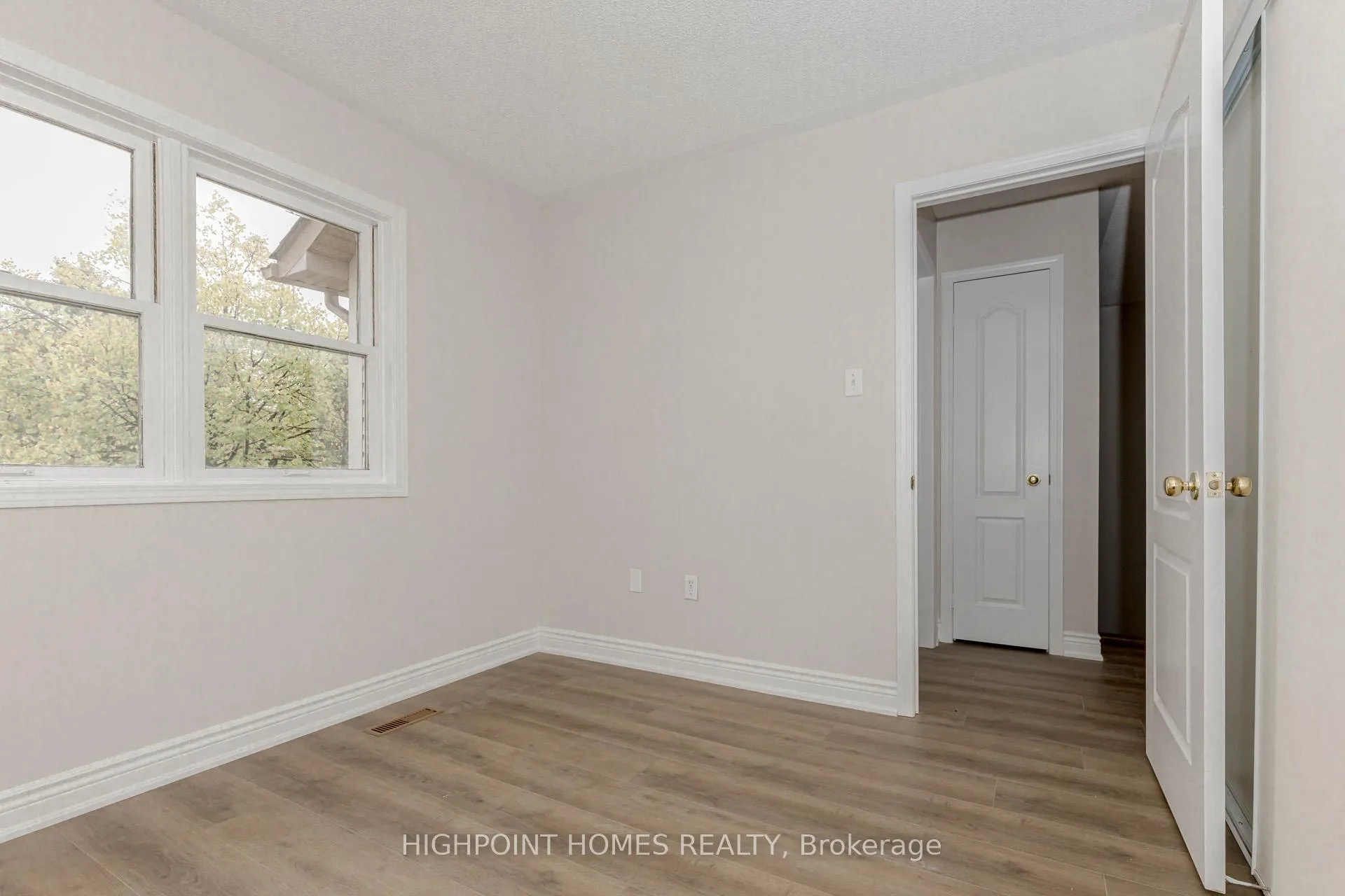 Photo 40 of 5141 Brada Crescent E, Burlington, Orchard — HOMEH