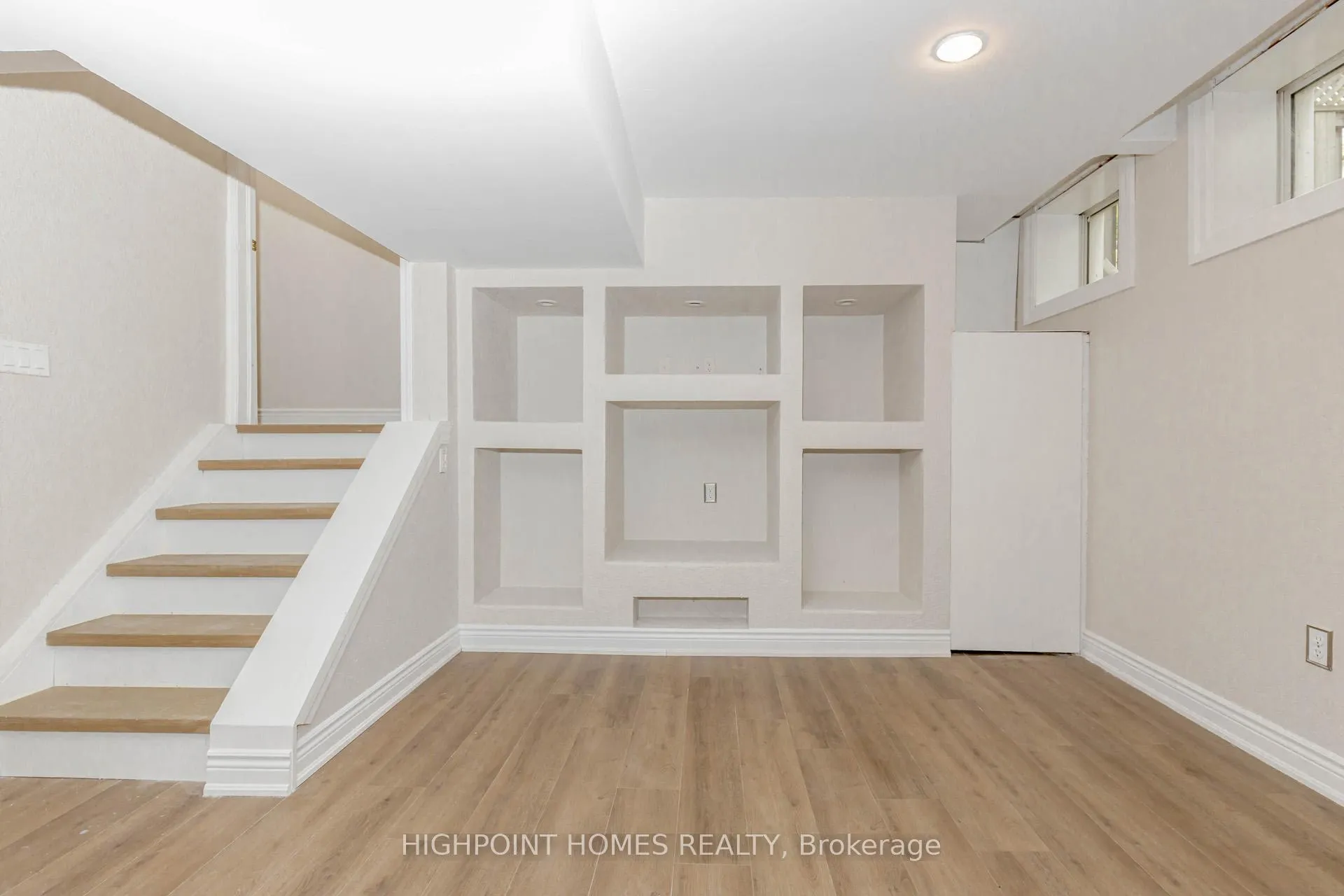 Photo 43 of 5141 Brada Crescent E, Burlington, Orchard — HOMEH