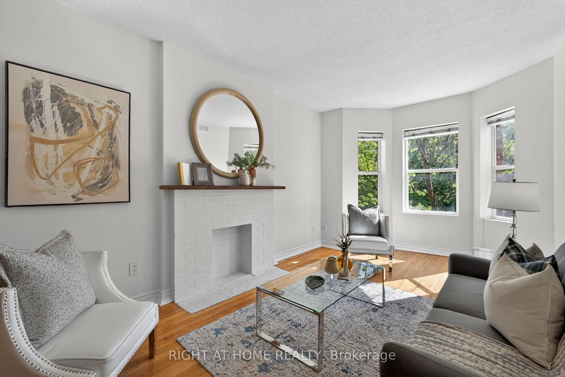 Photo 8 of Unit 301, 412 Jarvis Street, Toronto, Church-Yonge Corridor — HOMEH