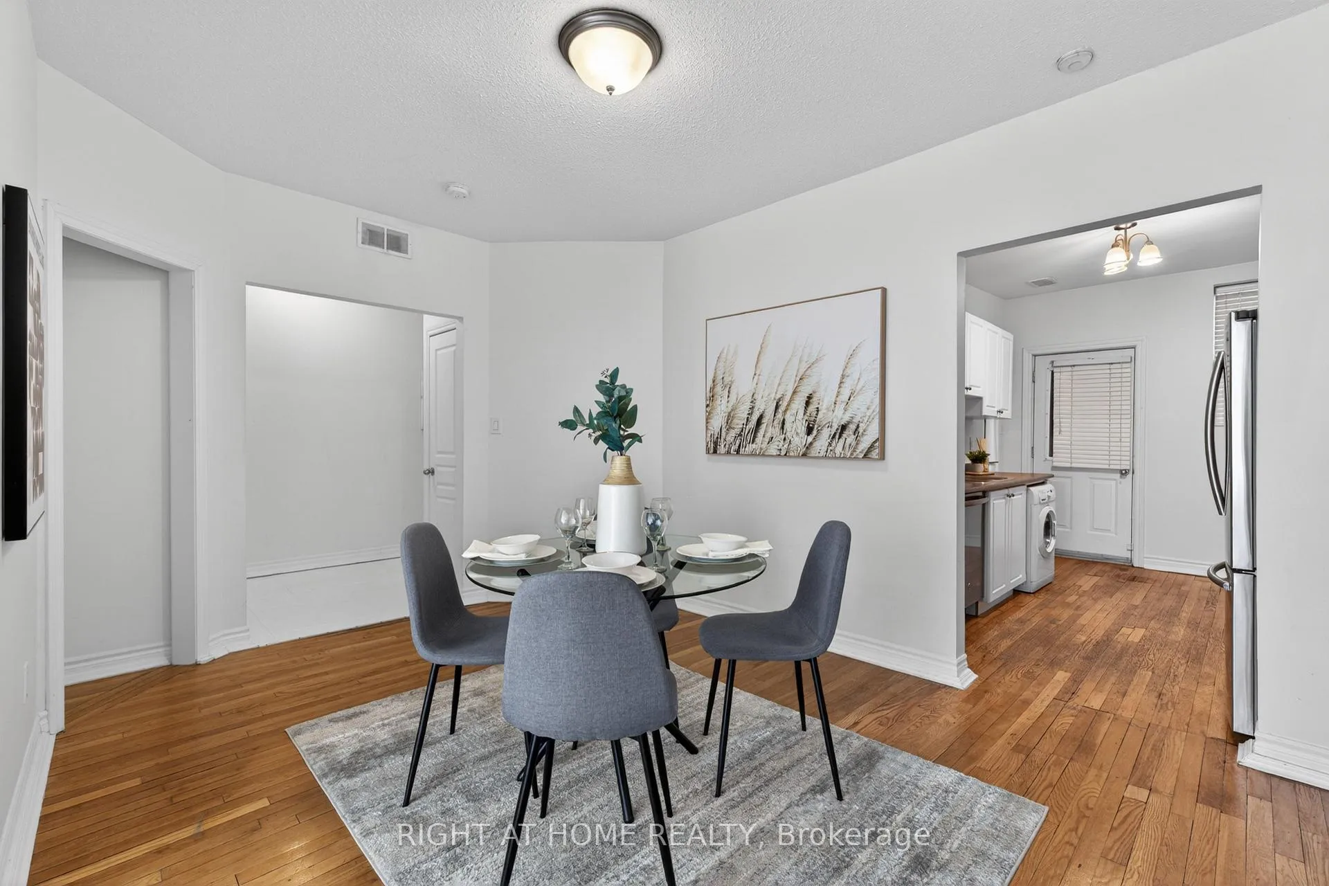 Photo 9 of Unit 301, 412 Jarvis Street, Toronto, Church-Yonge Corridor — HOMEH