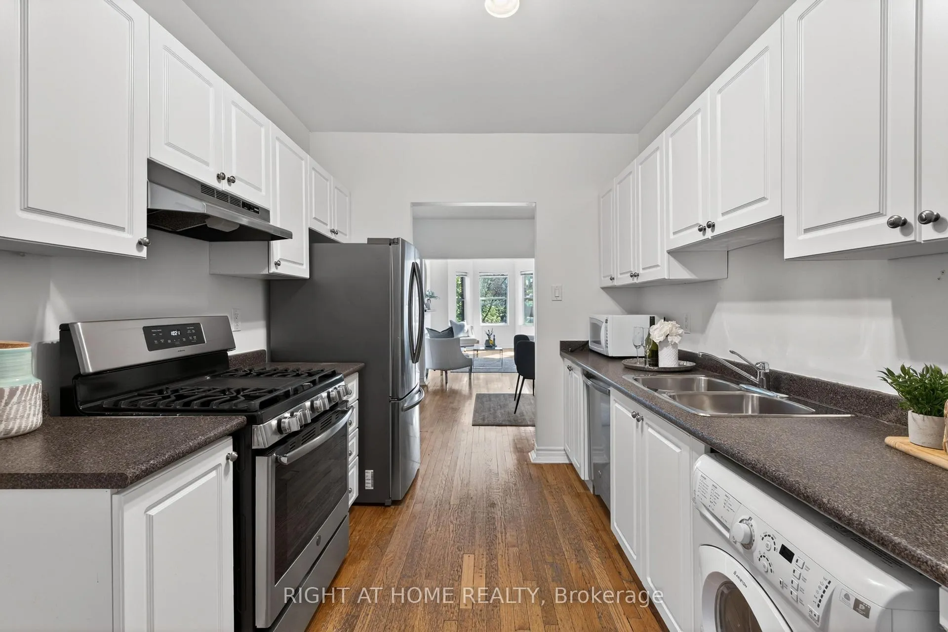 Photo 20 of Unit 301, 412 Jarvis Street, Toronto, Church-Yonge Corridor — HOMEH