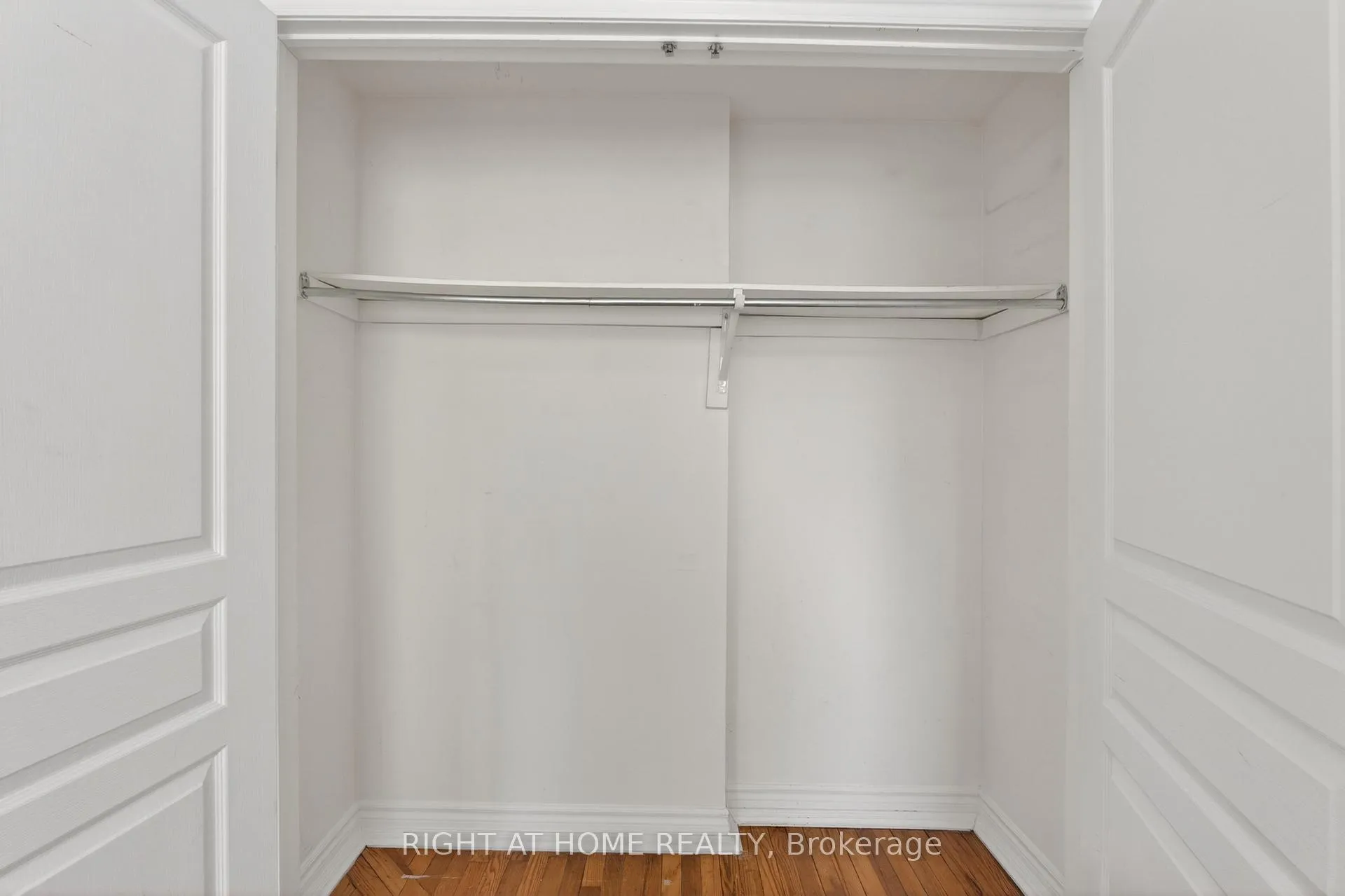 Photo 30 of Unit 301, 412 Jarvis Street, Toronto, Church-Yonge Corridor — HOMEH