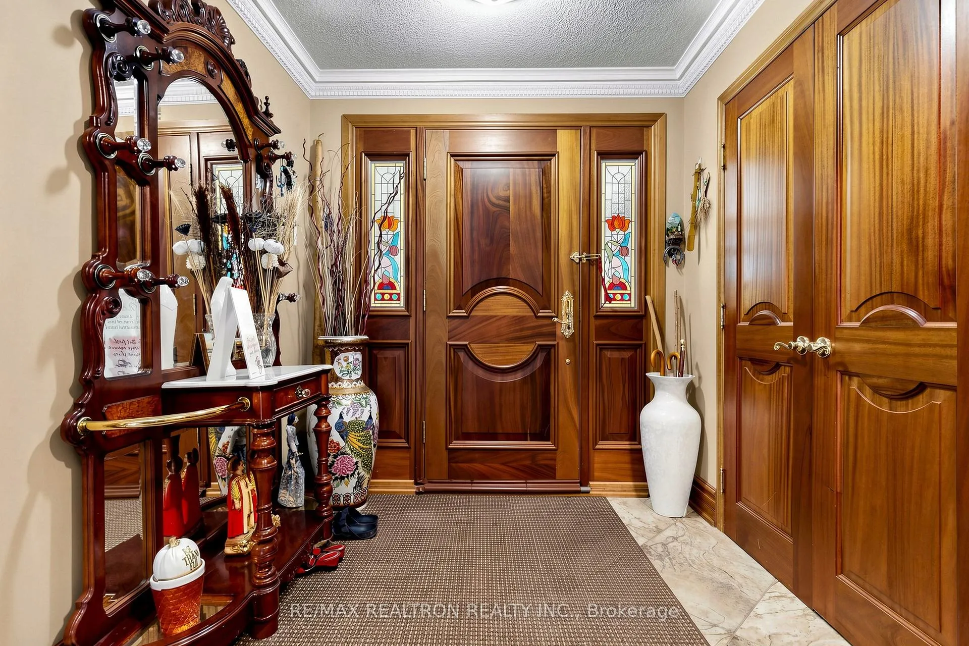 Photo 17 of 100 Gas Light Crescent, Vaughan, East Woodbridge — HOMEH