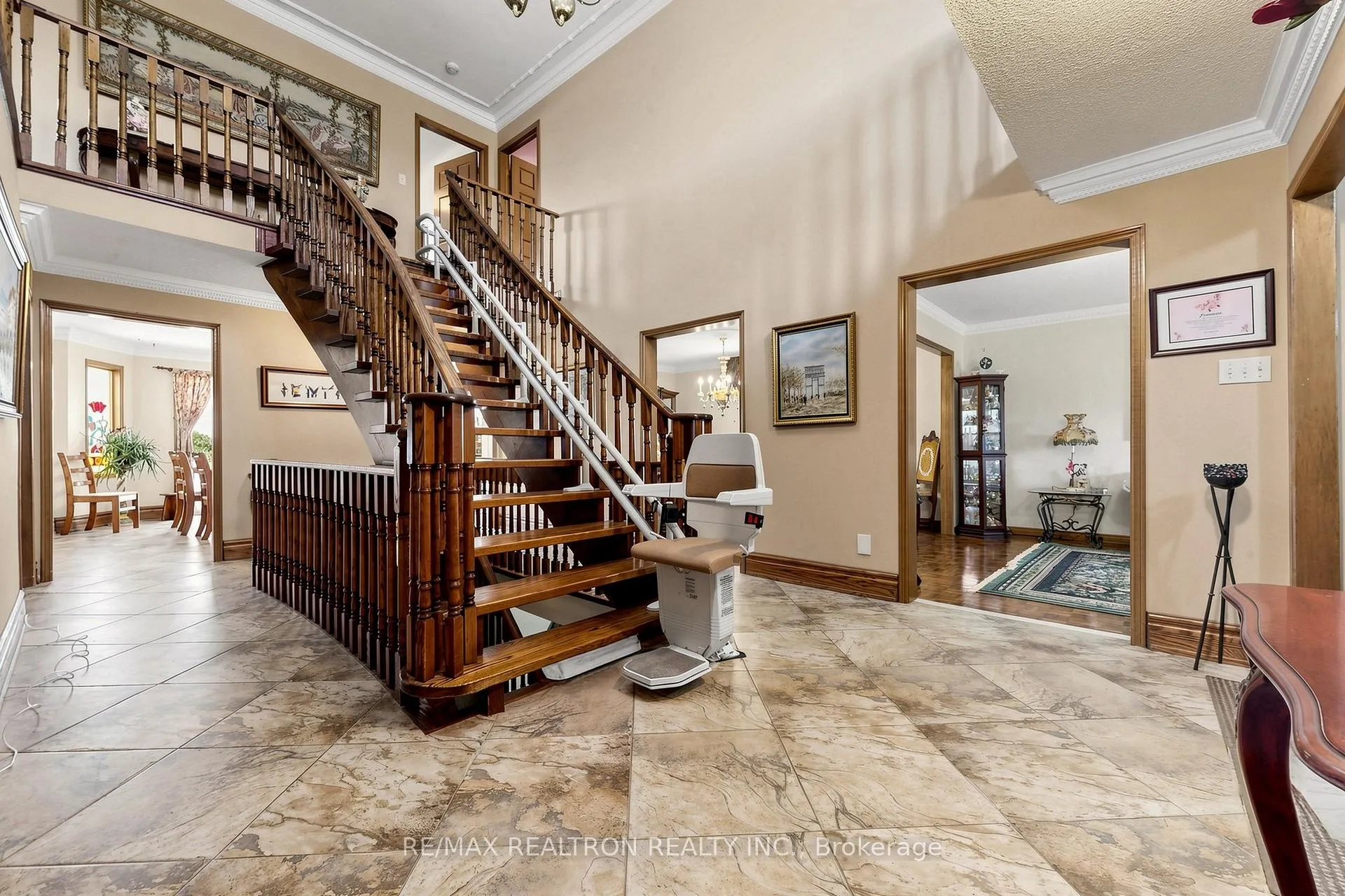 Photo 20 of 100 Gas Light Crescent, Vaughan, East Woodbridge — HOMEH