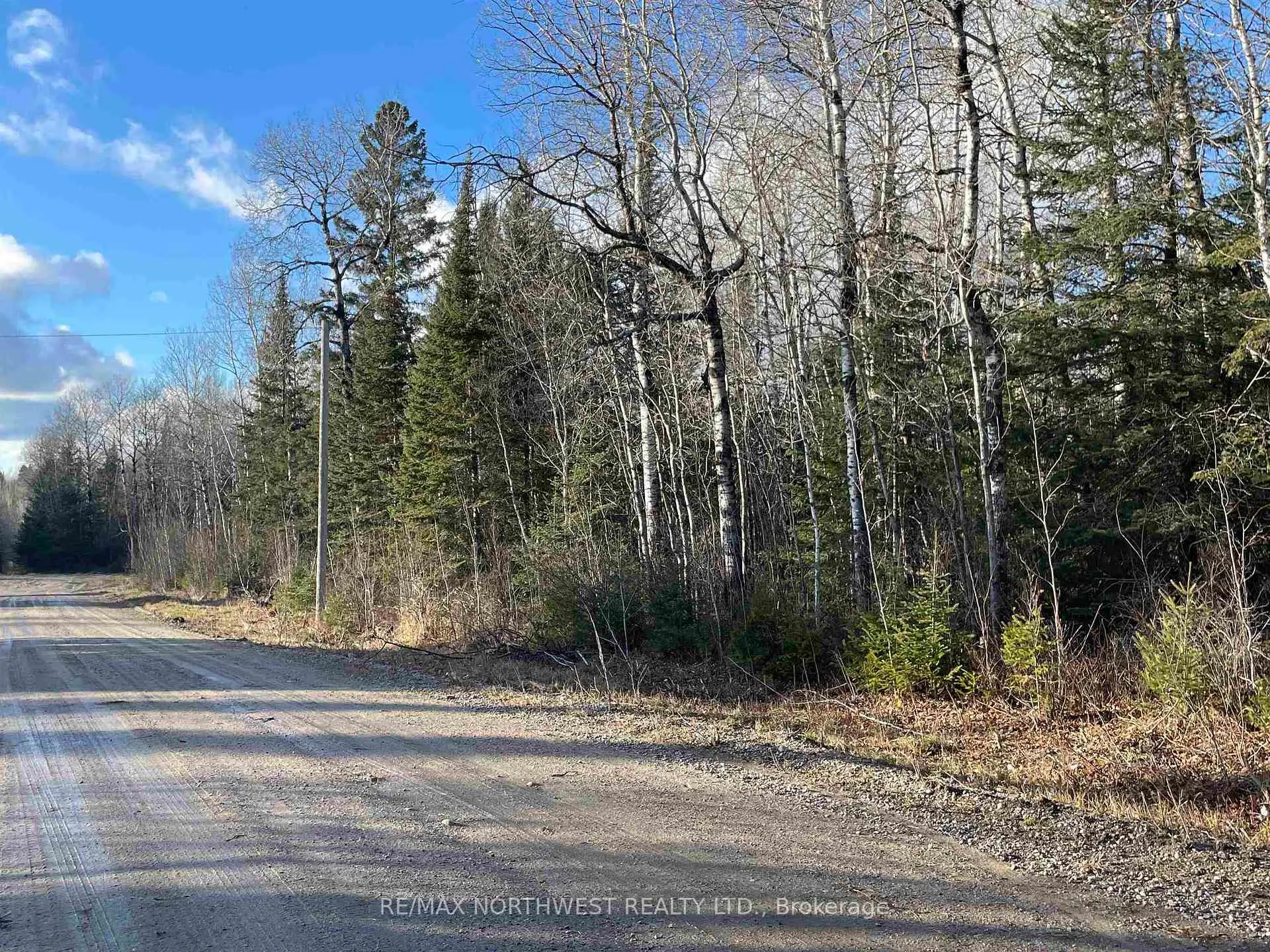 Photo 1 of 99 Shelley Lane, Dryden, Thunder Lake — HOMEH