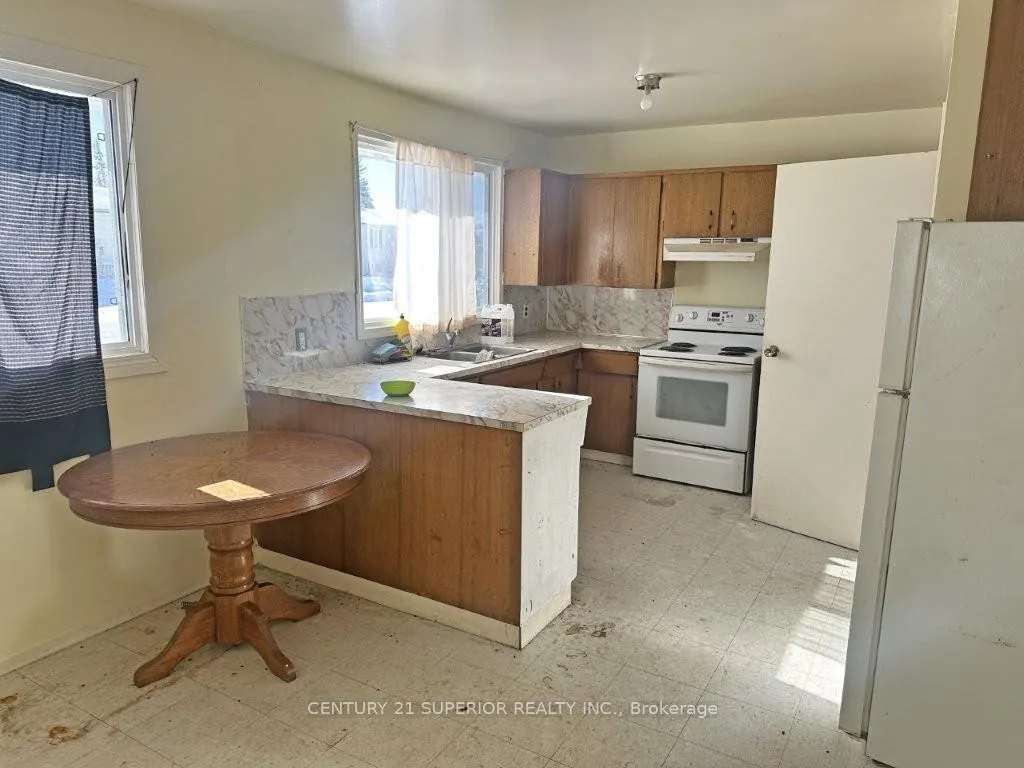 Photo 6 of 124 Highland Crescent, Greenstone — HOMEH