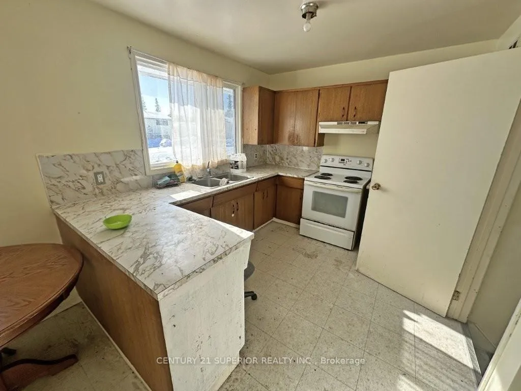 Photo 7 of 124 Highland Crescent, Greenstone — HOMEH