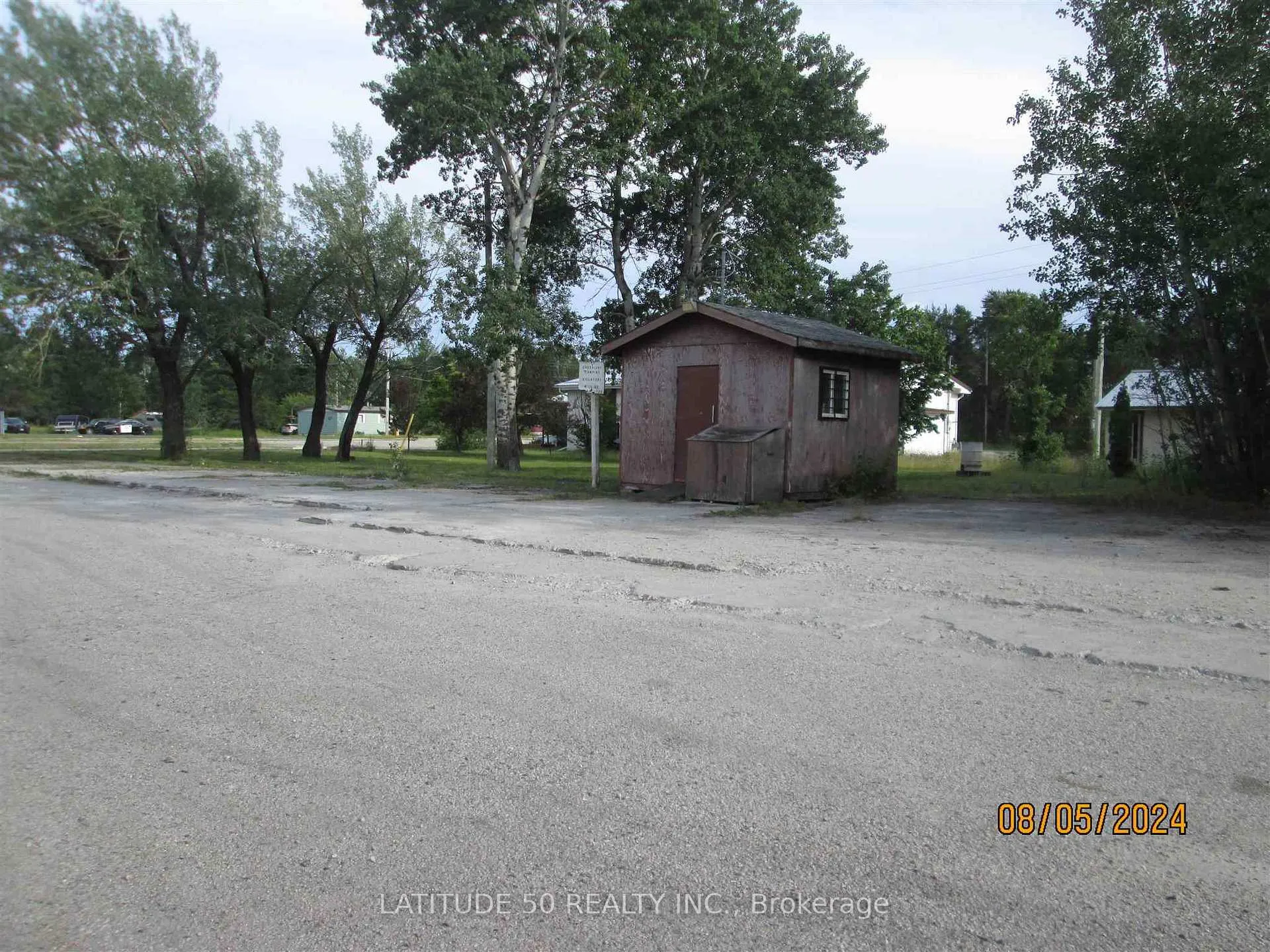 Photo 5 of 406 Main Street, Ignace — HOMEH