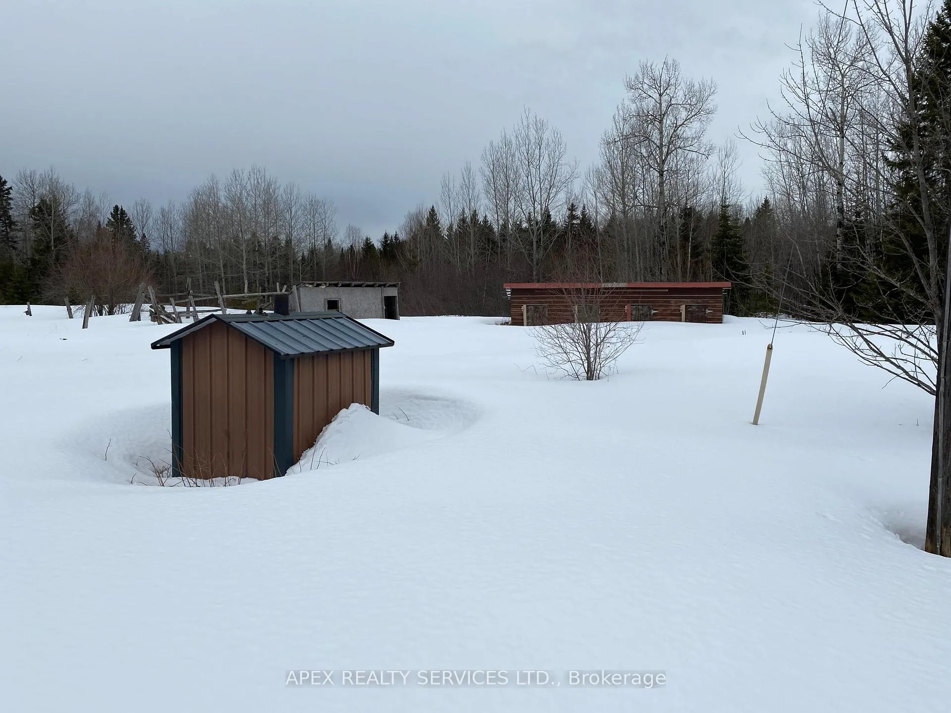 Photo 6 of 925 Hwy 593, Neebing, Pardee — HOMEH