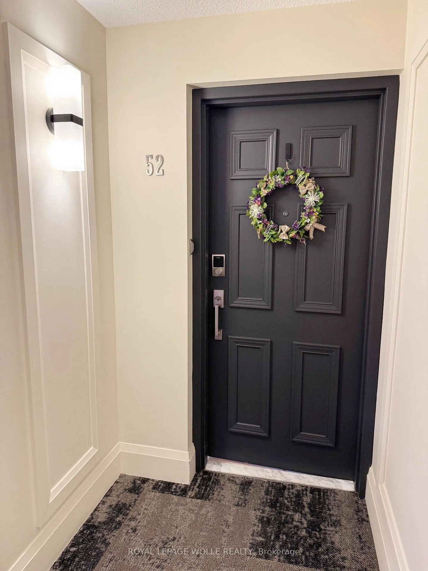 Photo 5 of Unit 52, 50 Blue Springs Drive, Waterloo, Colonial Acres — HOMEH